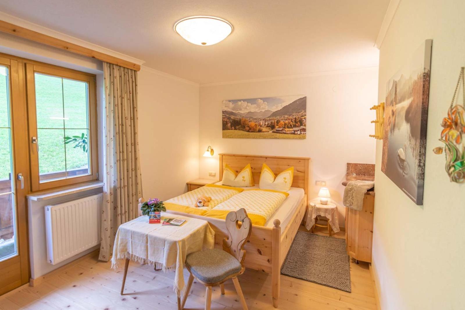 Apartment with Mountain View photo 3