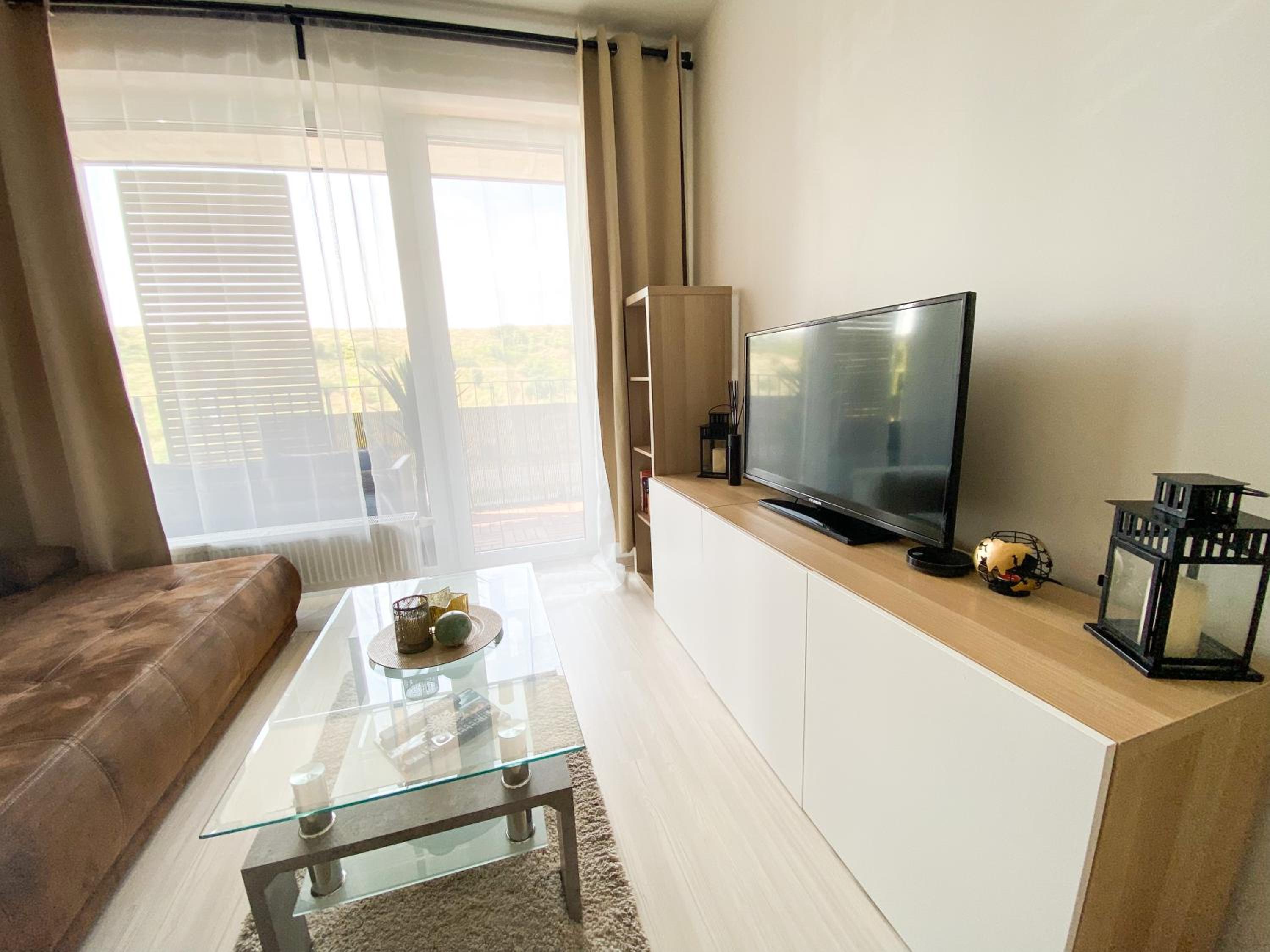 Studio Apartment - Photo 20