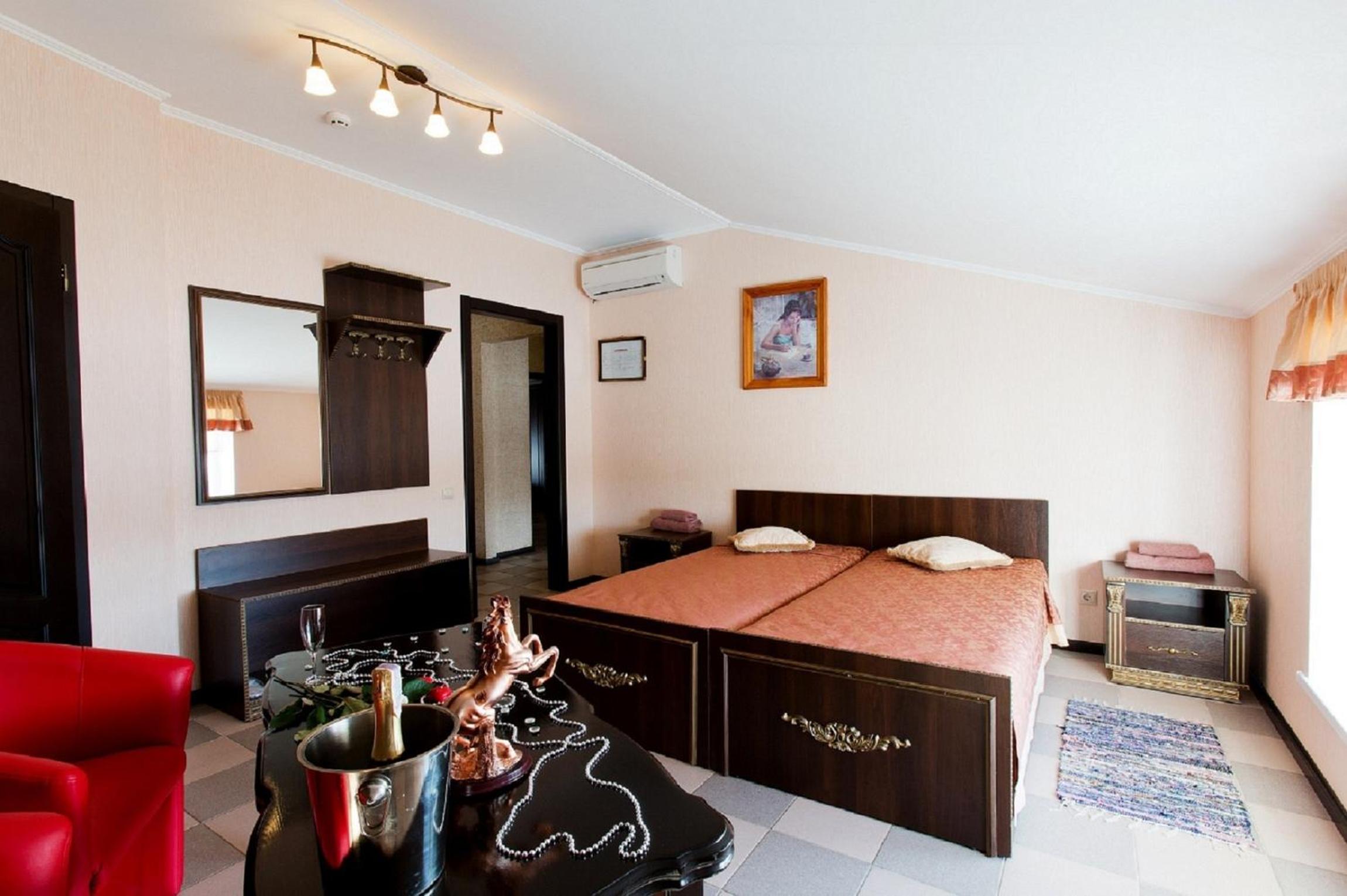 Double Room photo 2
