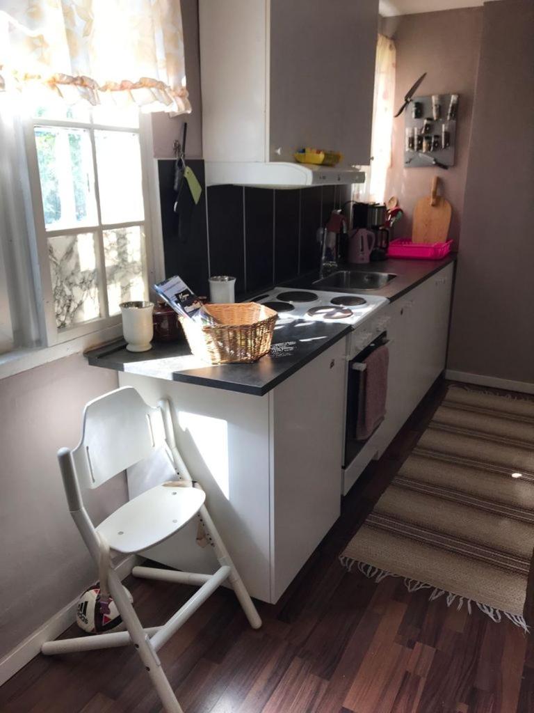 Three-Bedroom House - Photo 10