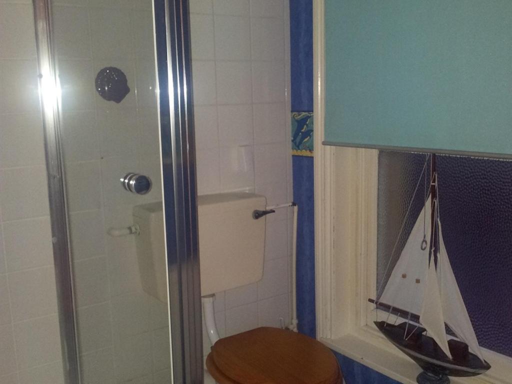 Quadruple Room - Photo 2