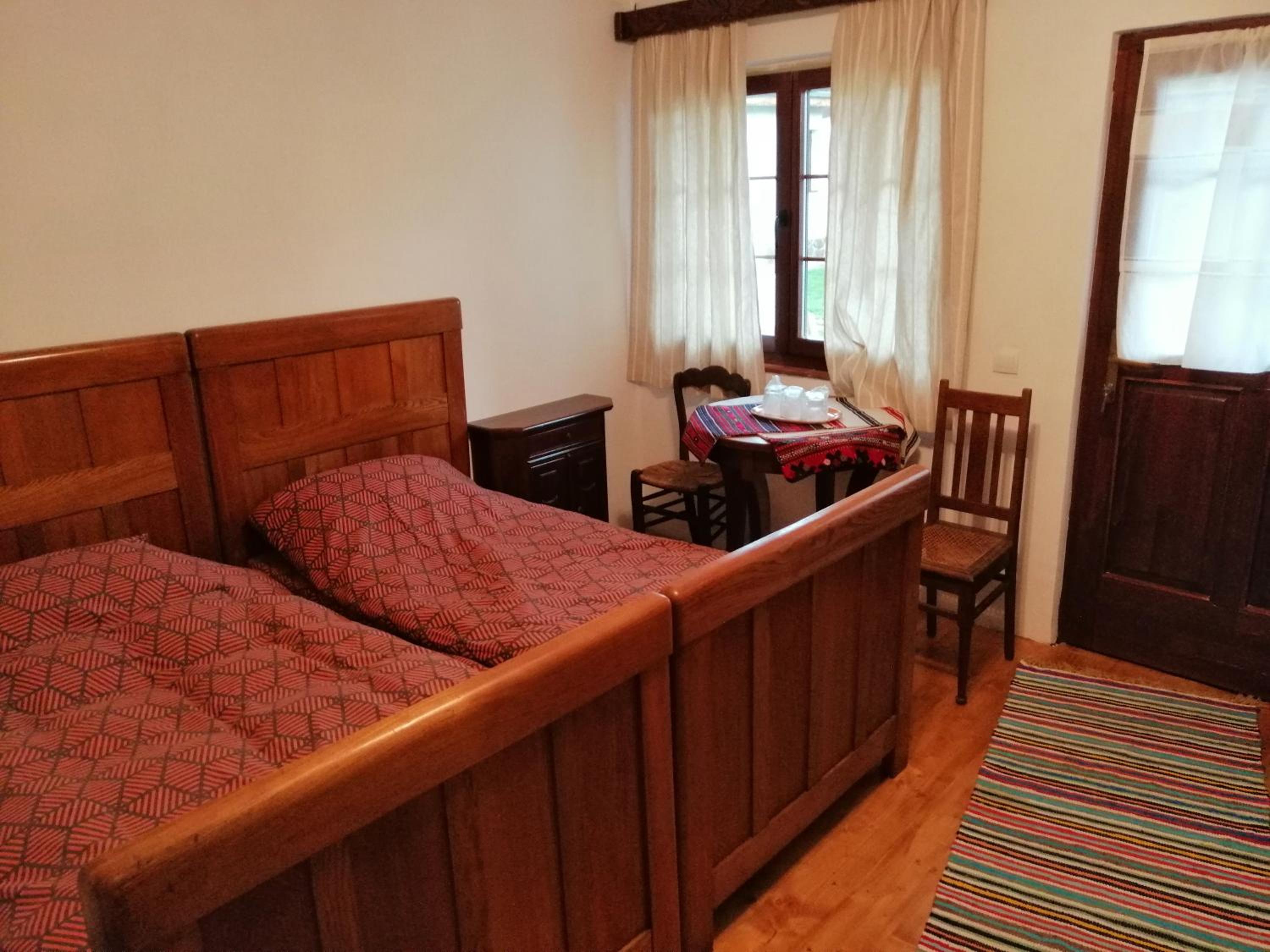 Double Room - Photo 3