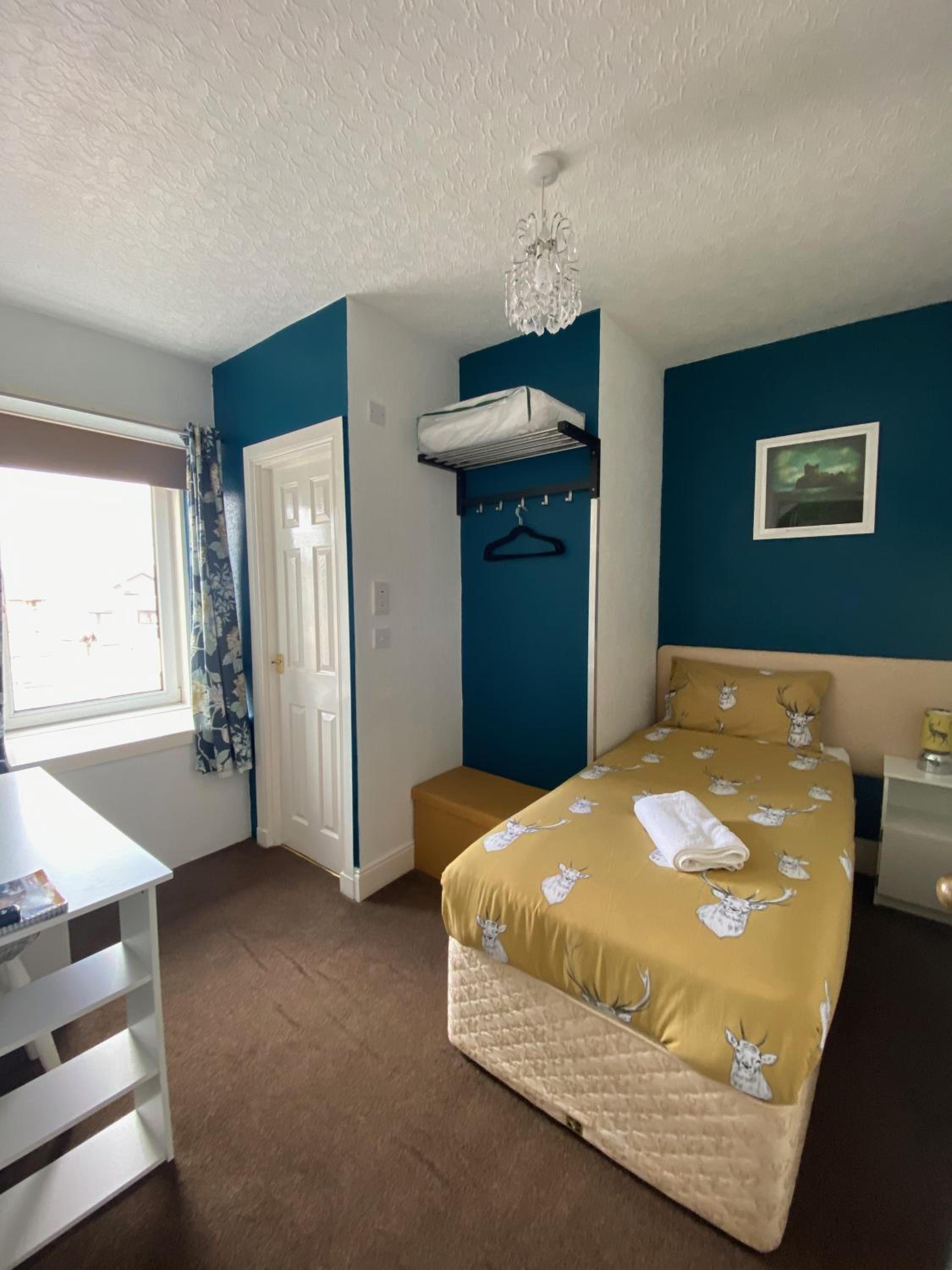 Standard Single Room With Shower