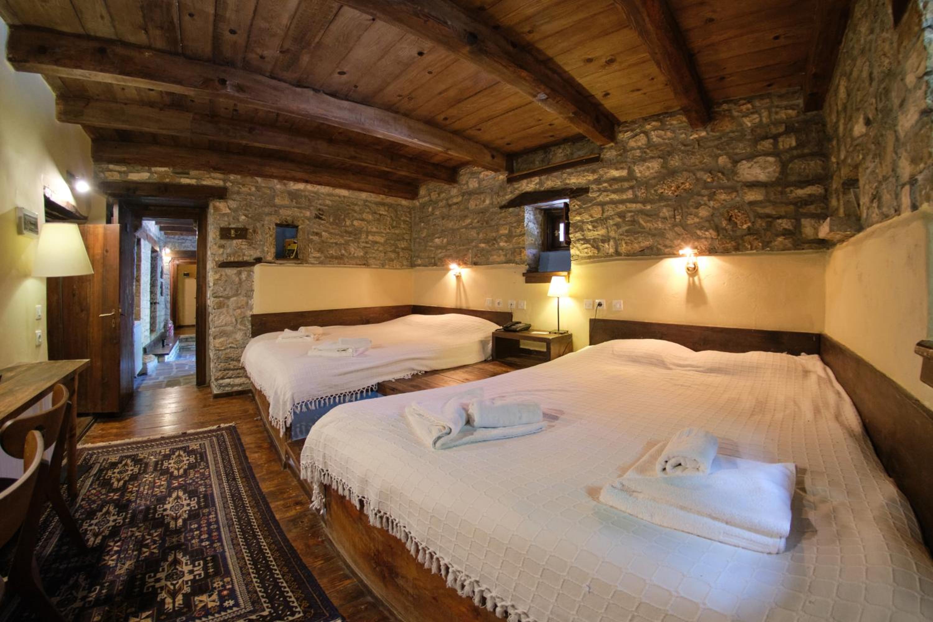 Standard Quadruple Room - Photo 2