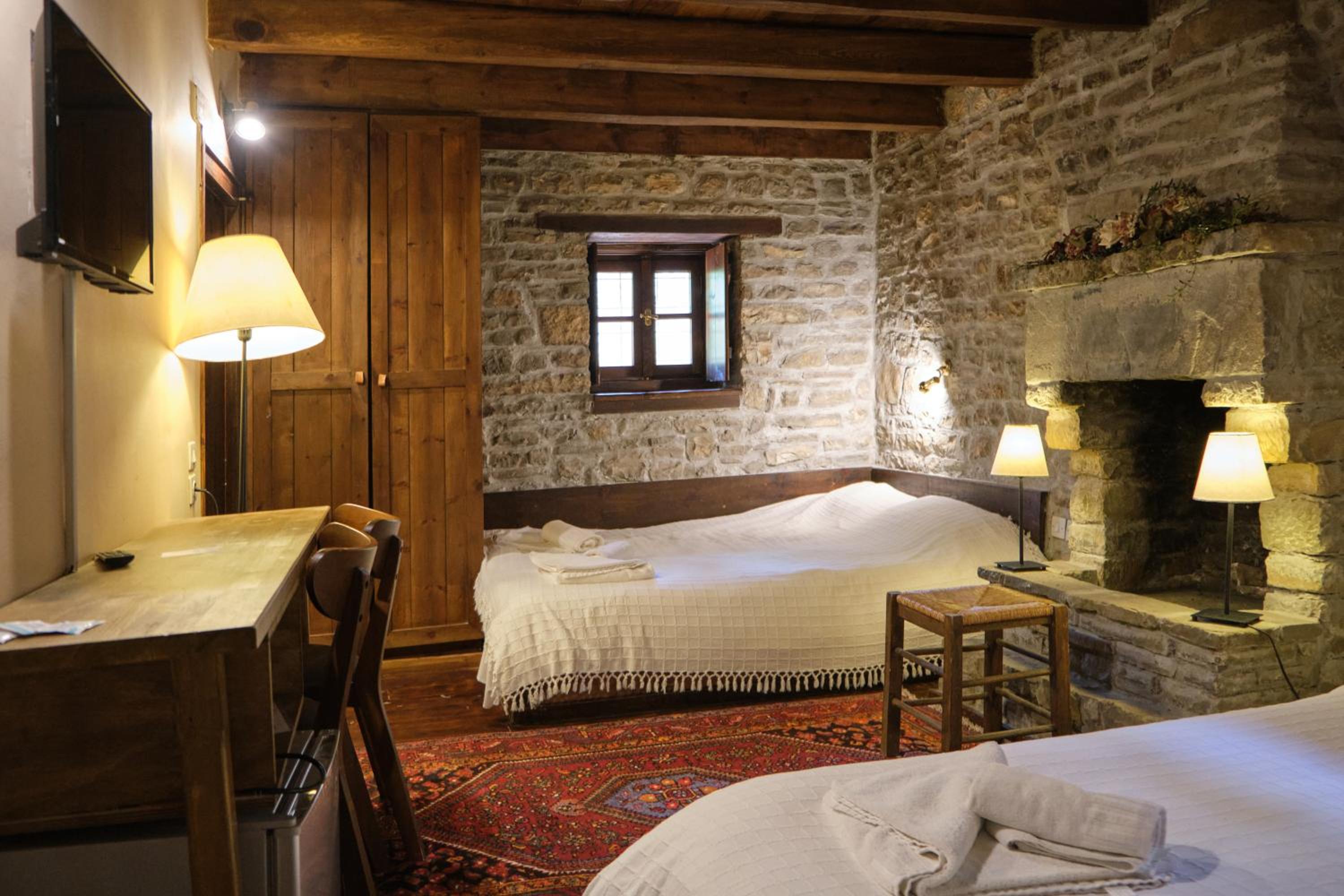 Standard Quadruple Room - Photo 4