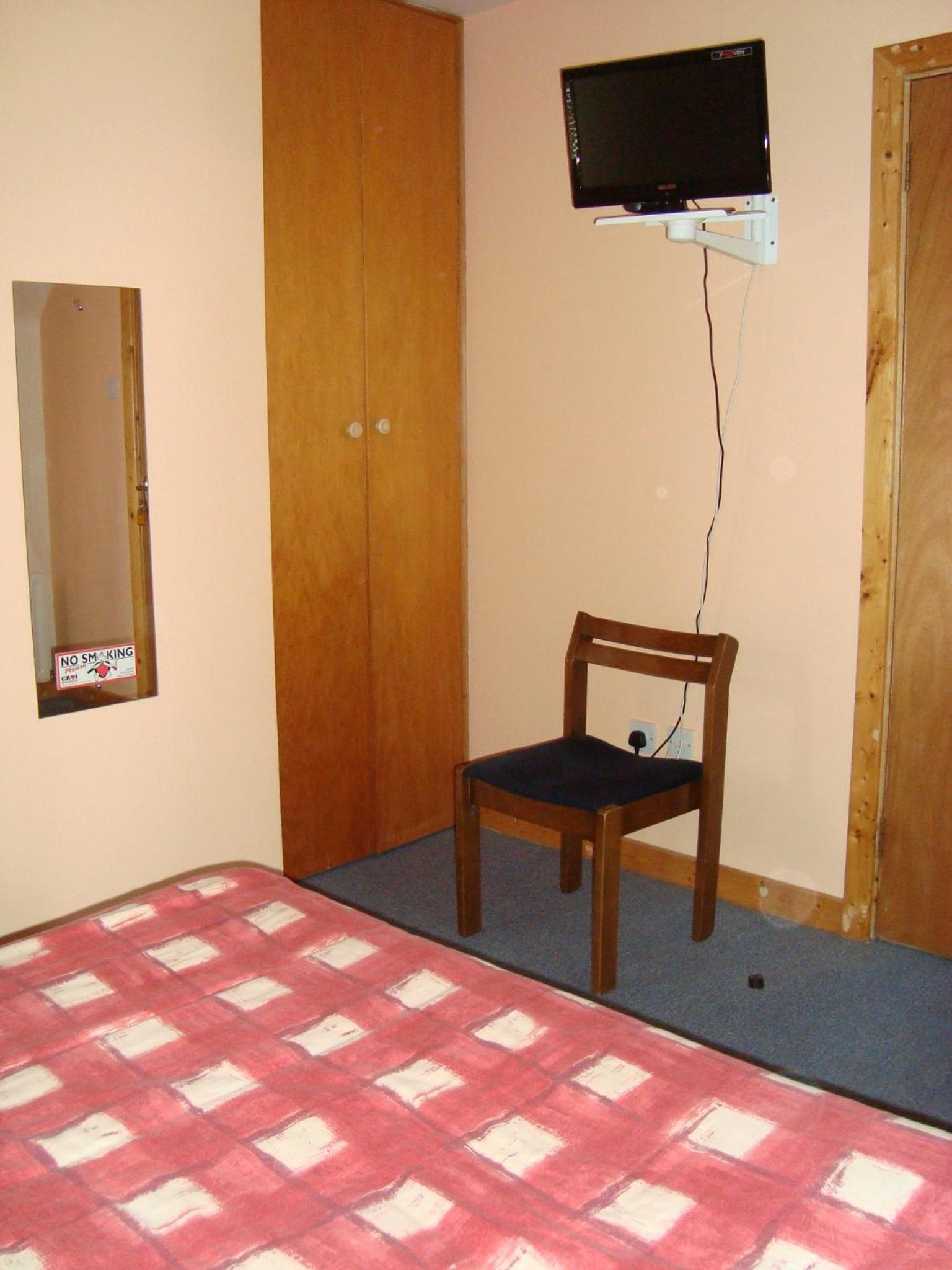 Double Room - Photo 4