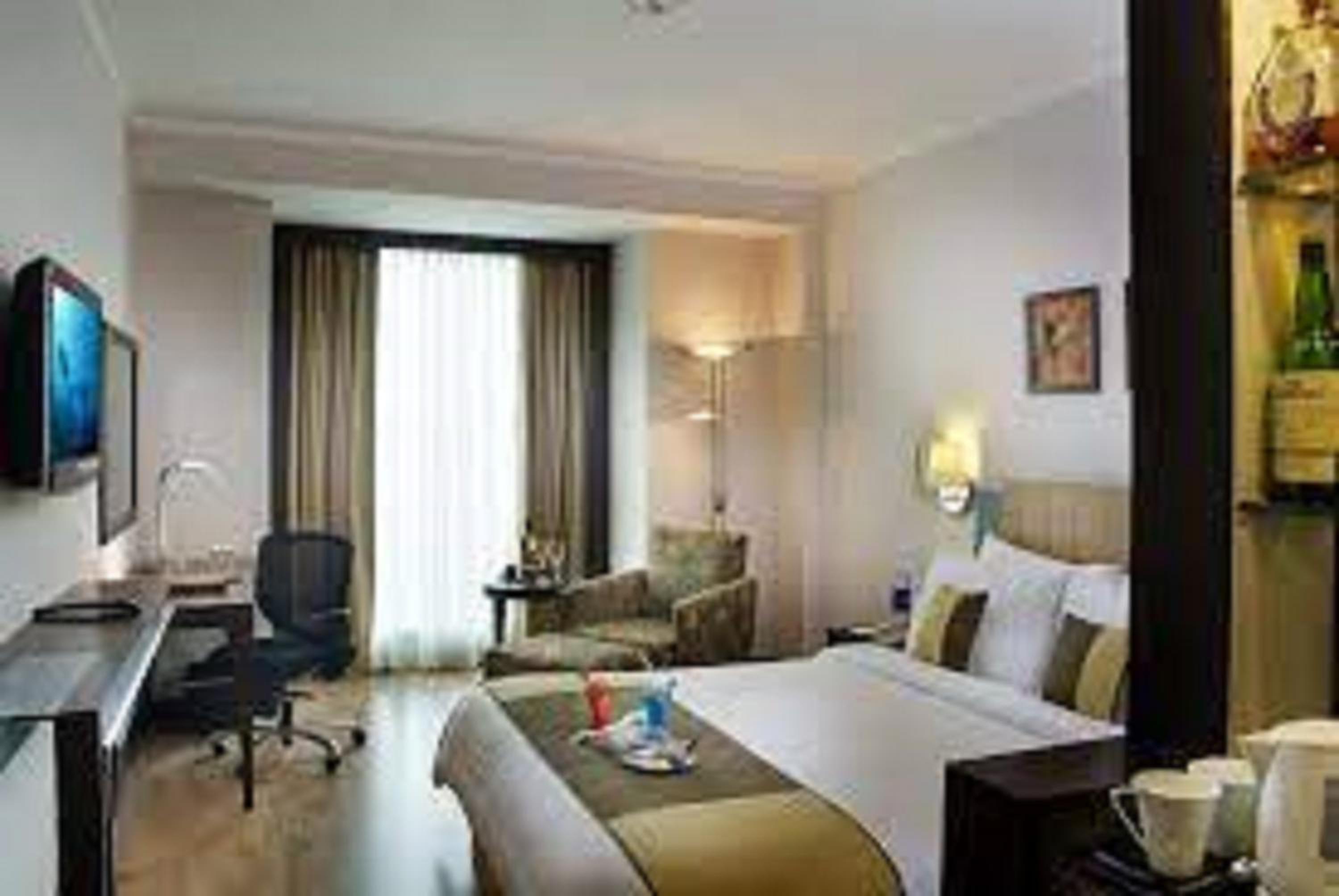 Superior Double or Twin Room photo 1