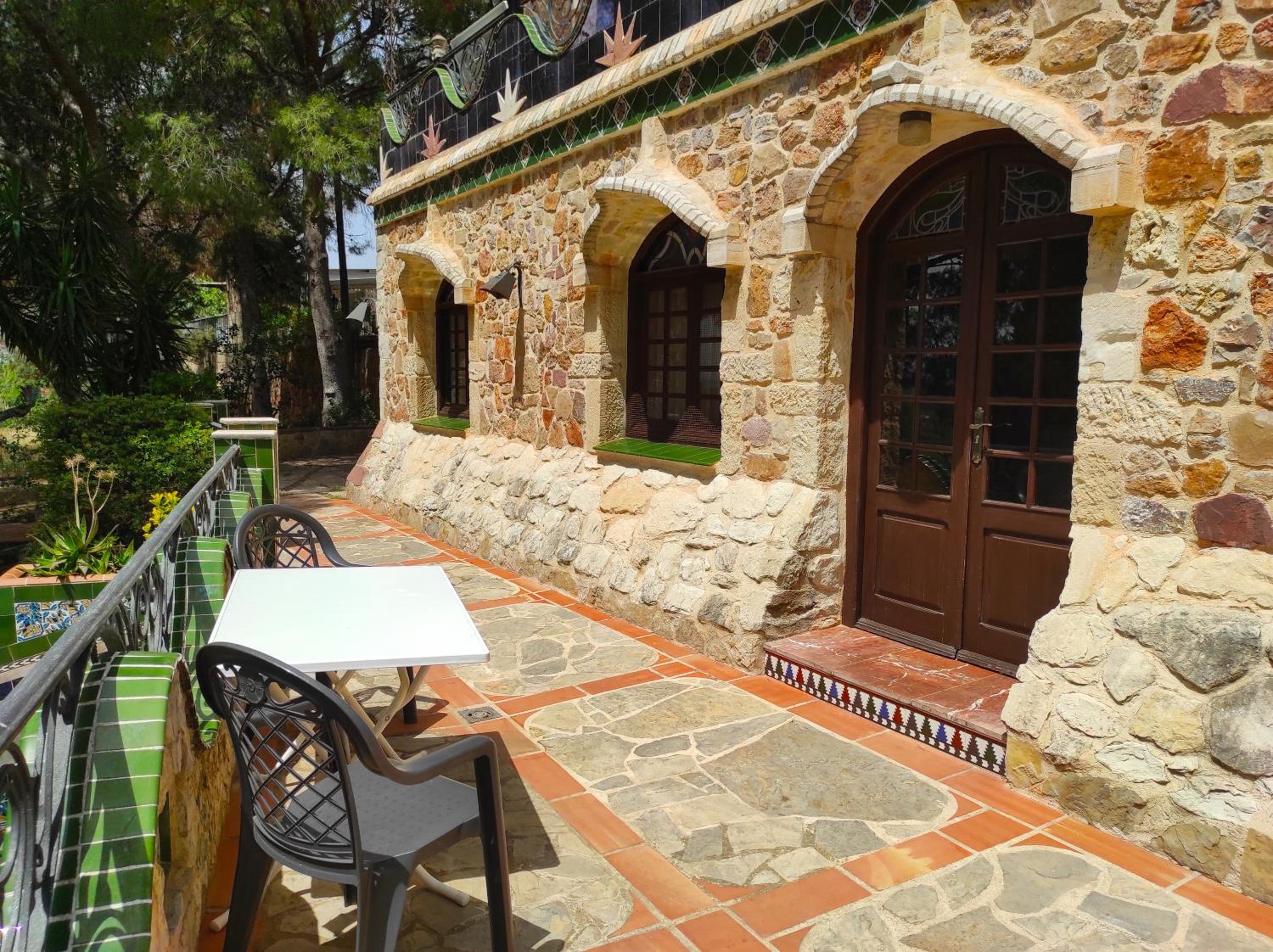 Apartment with Garden View - Photo 9
