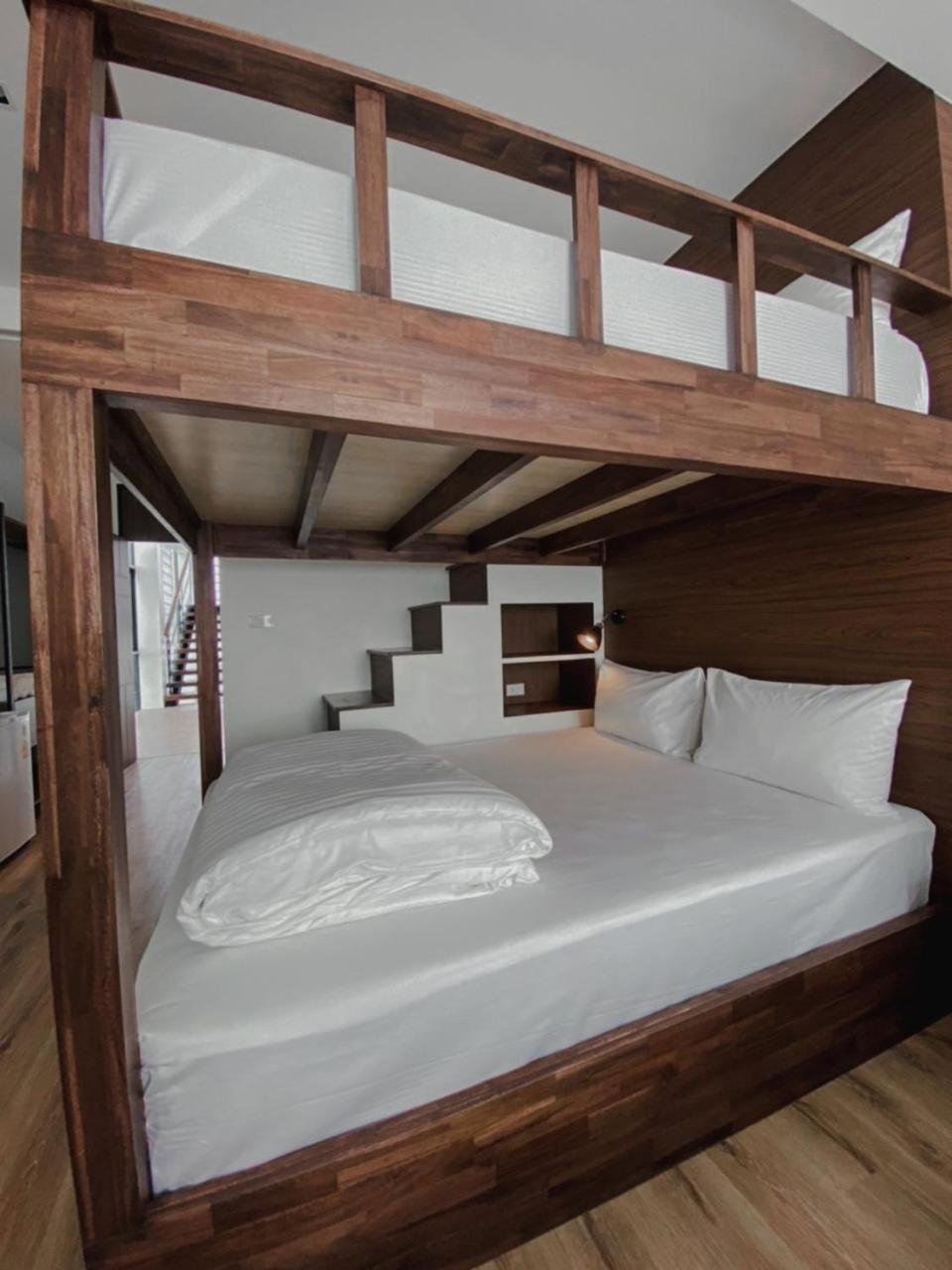 Family Junior Suite - Photo 8