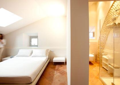 Exclusive Suite with Spa Access - Photo 4