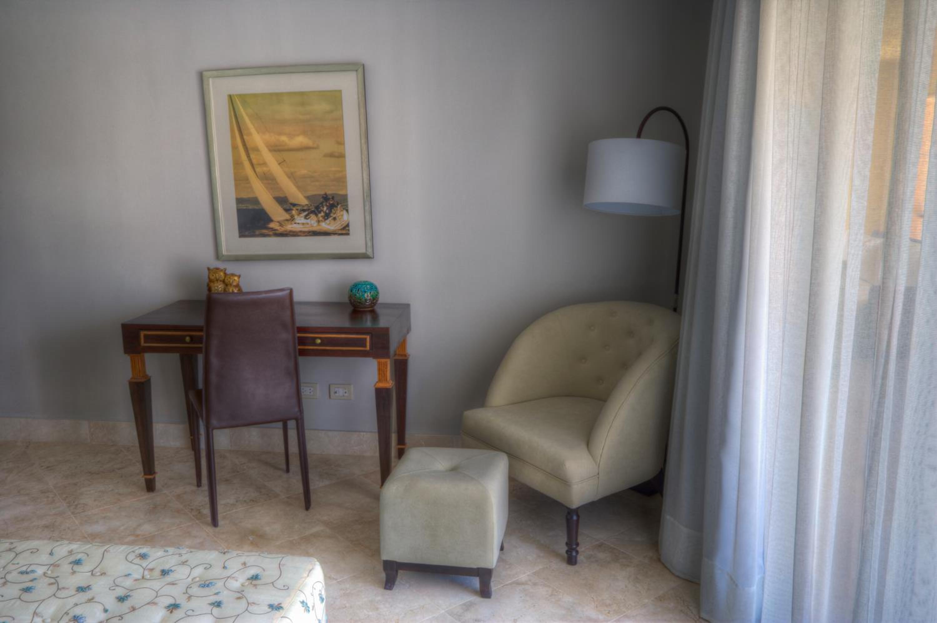 3-Bedroom Apartment