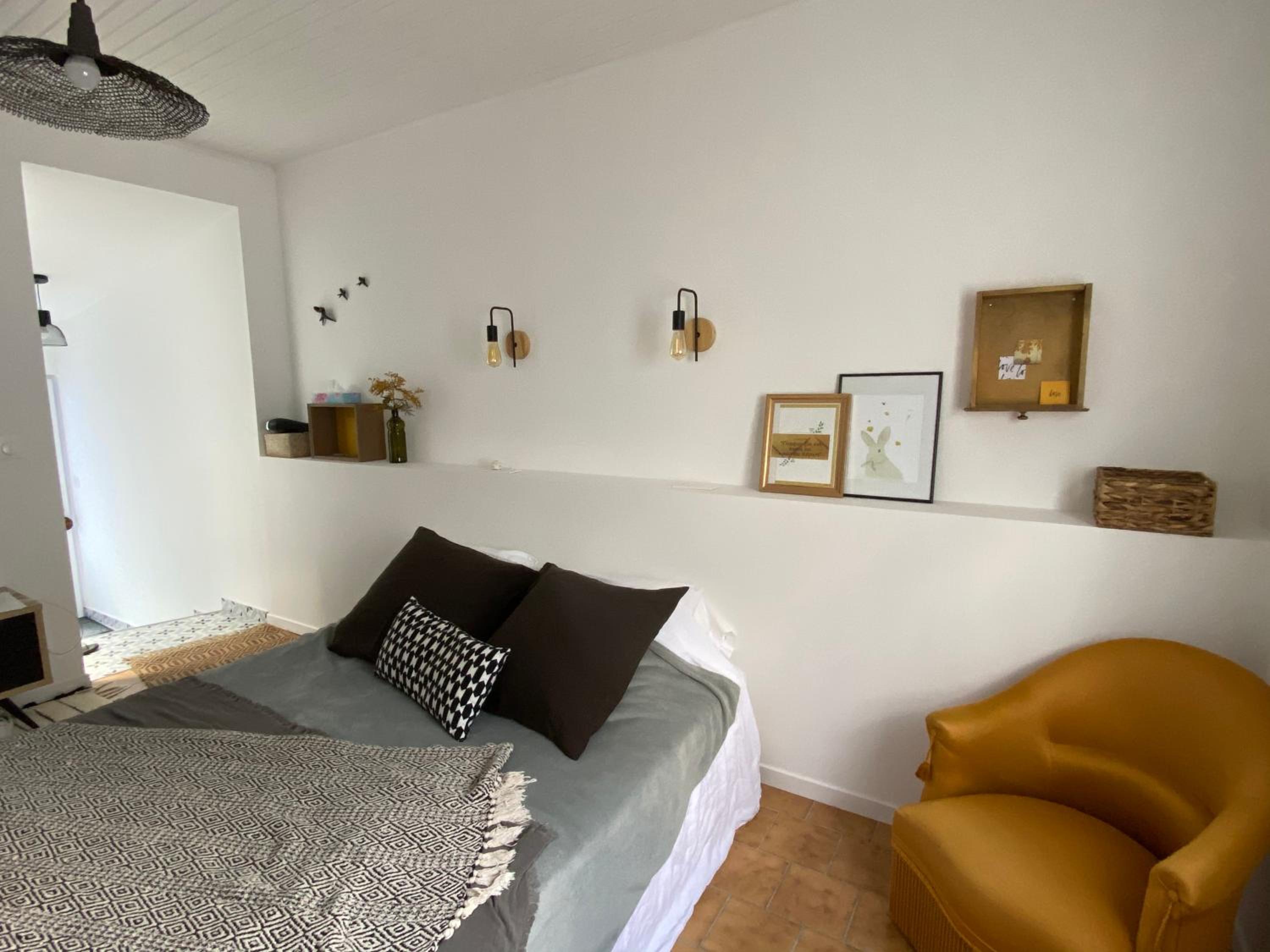 Large Double or Twin Room photo 3