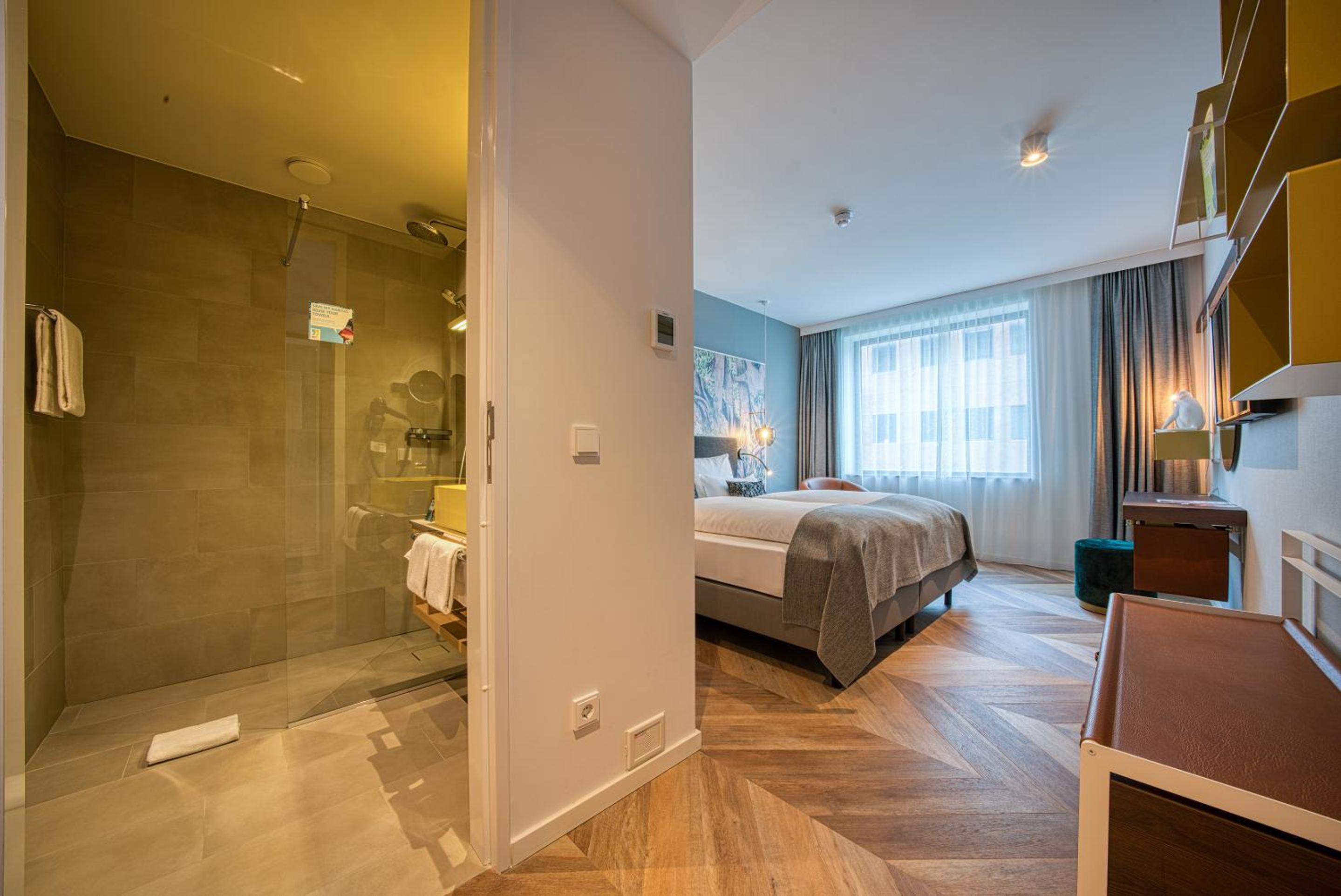 Standard Double Room - Photo 6