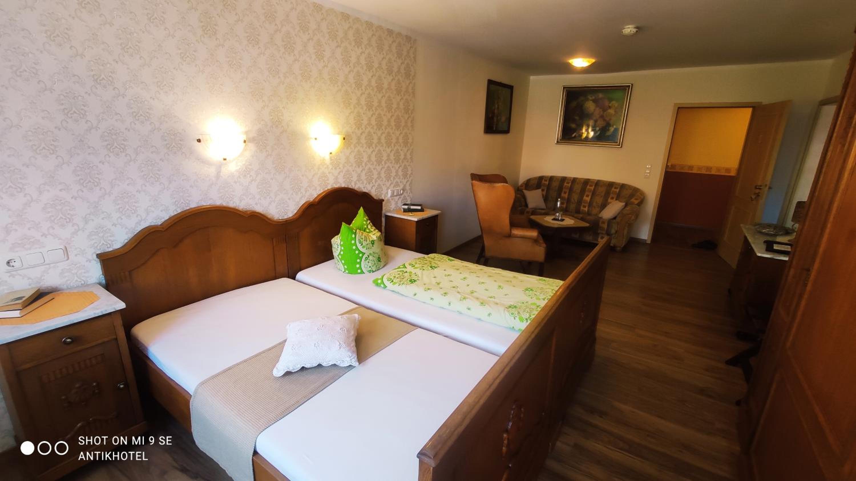 Budget Double Room photo 2