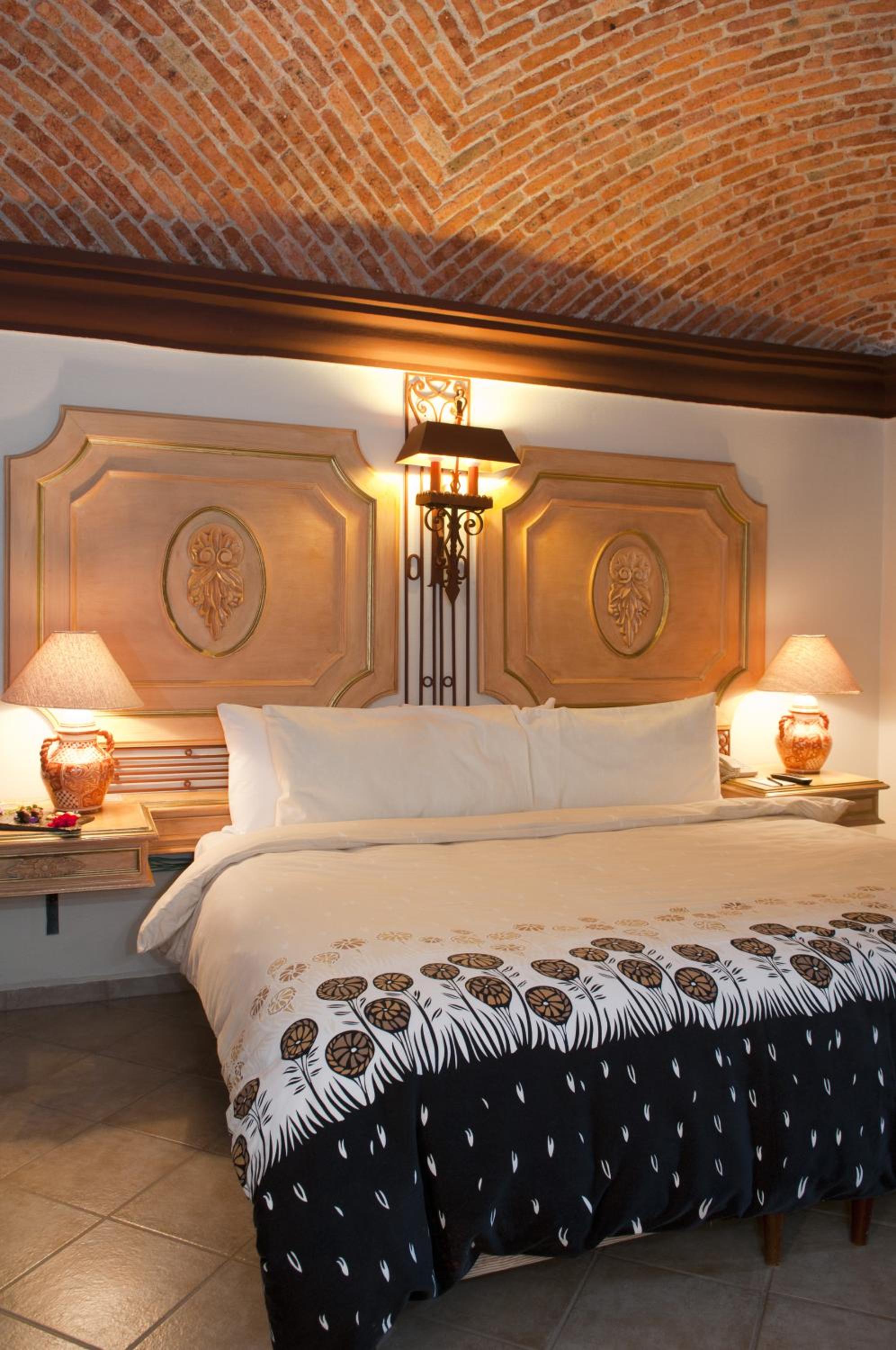 Double Room with Two Double Beds - Photo 4