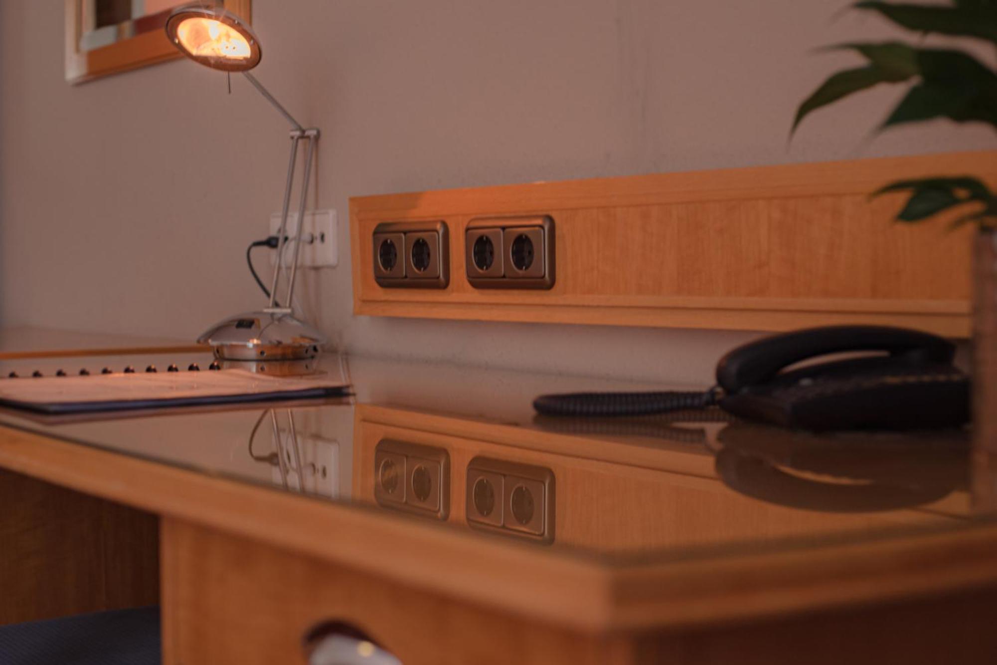 Double Room - Photo 7