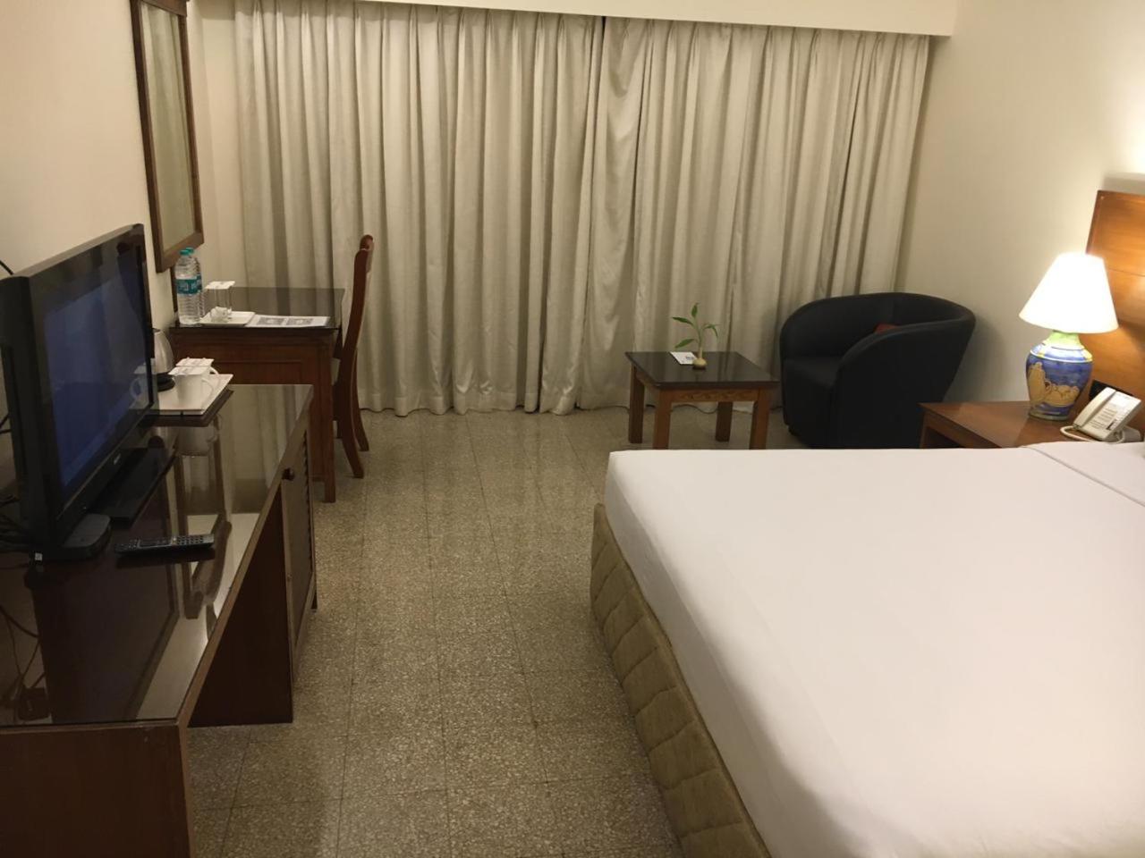 Standard Room - Beer on arrival, Happy Hours (7-9 PM) - Photo 6