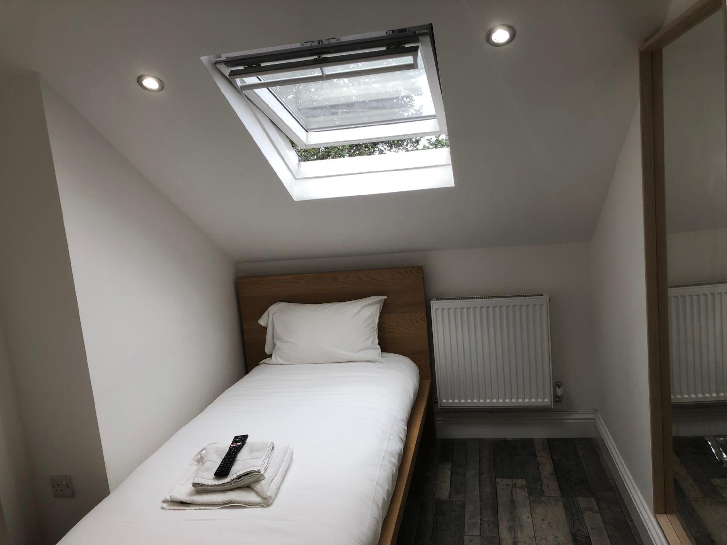 Small Single Room