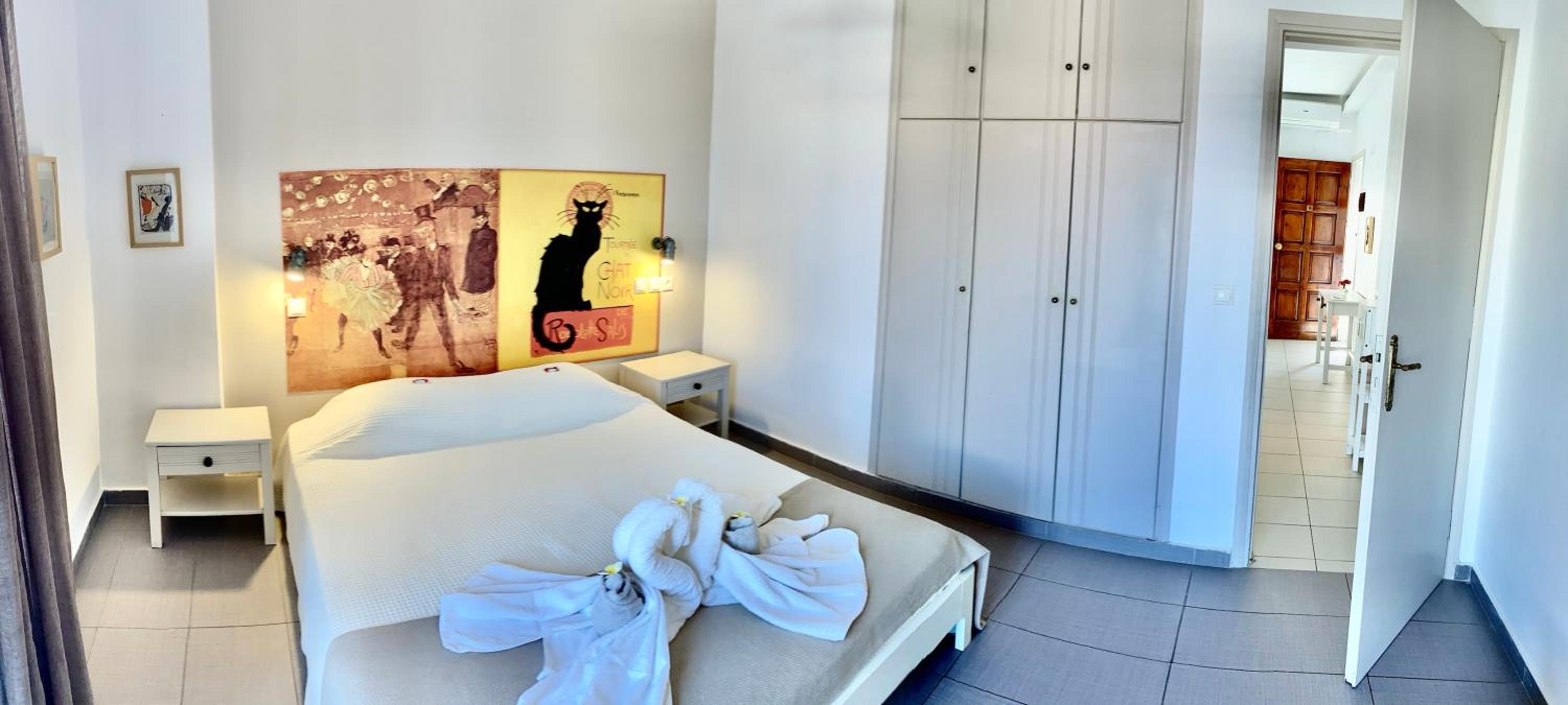 Two-Bedroom Family Apartment (2 Adults + 2 Children))