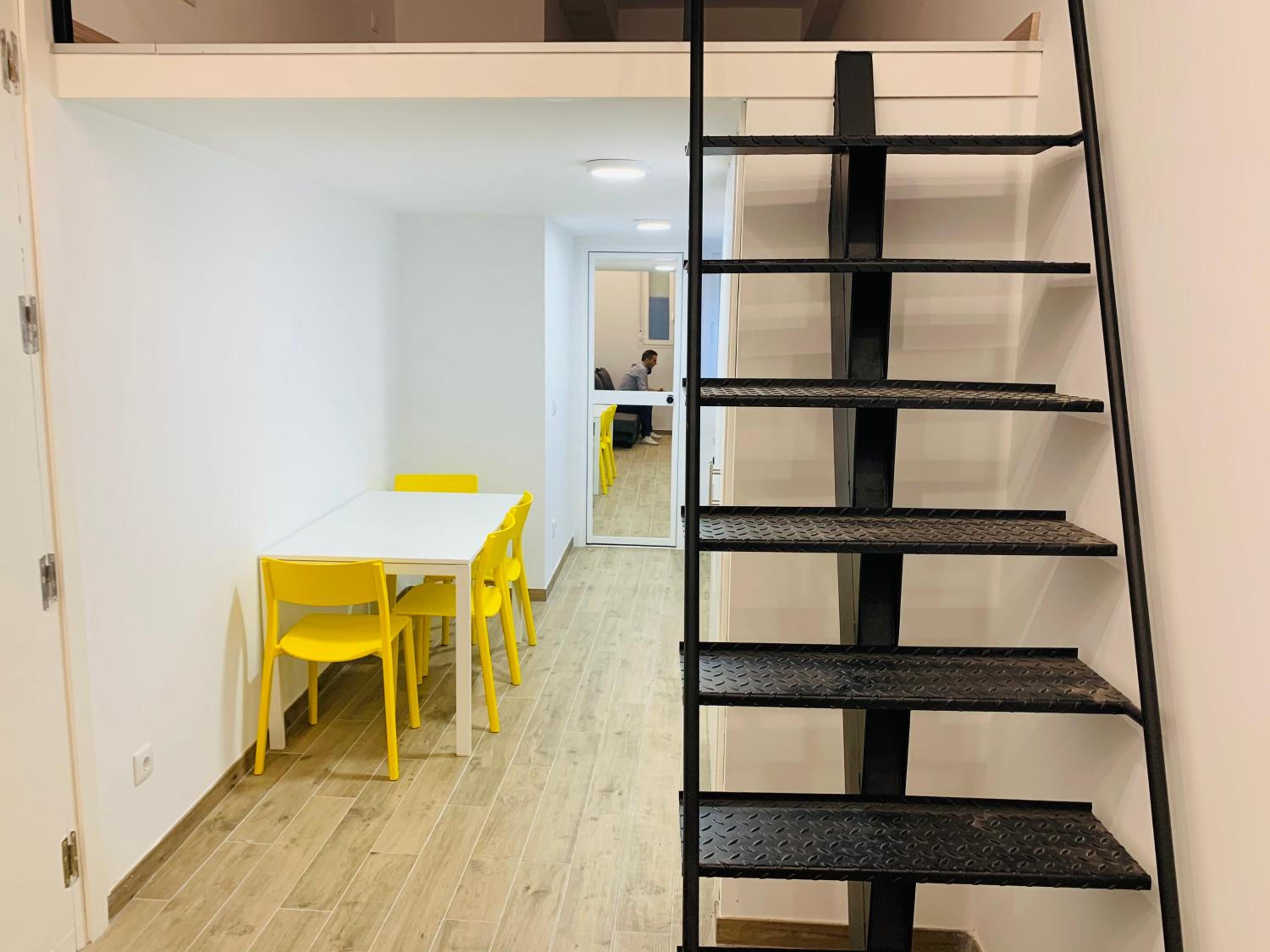 Standard Apartment - Photo 6