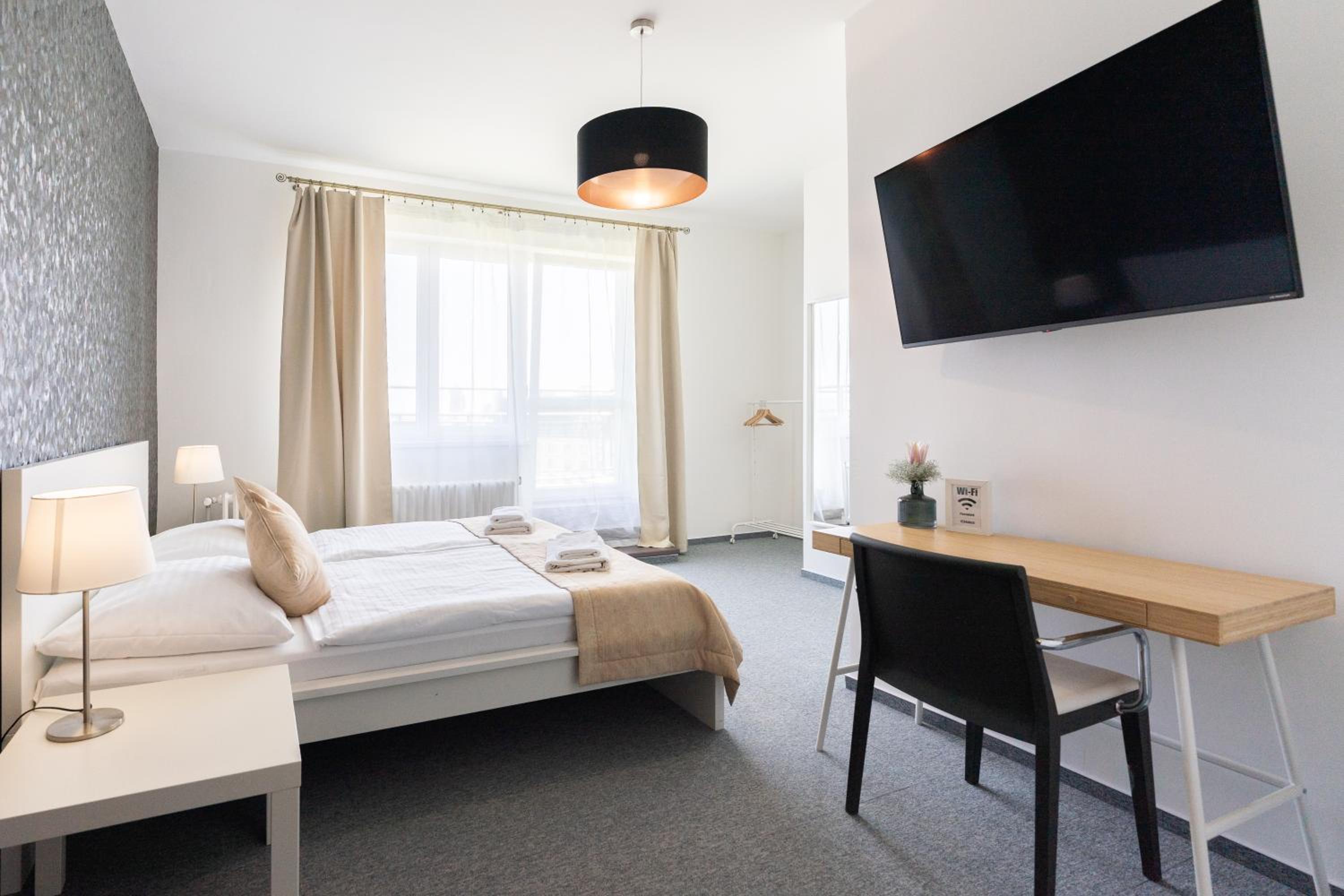 Double Room with Terrace - Photo 4