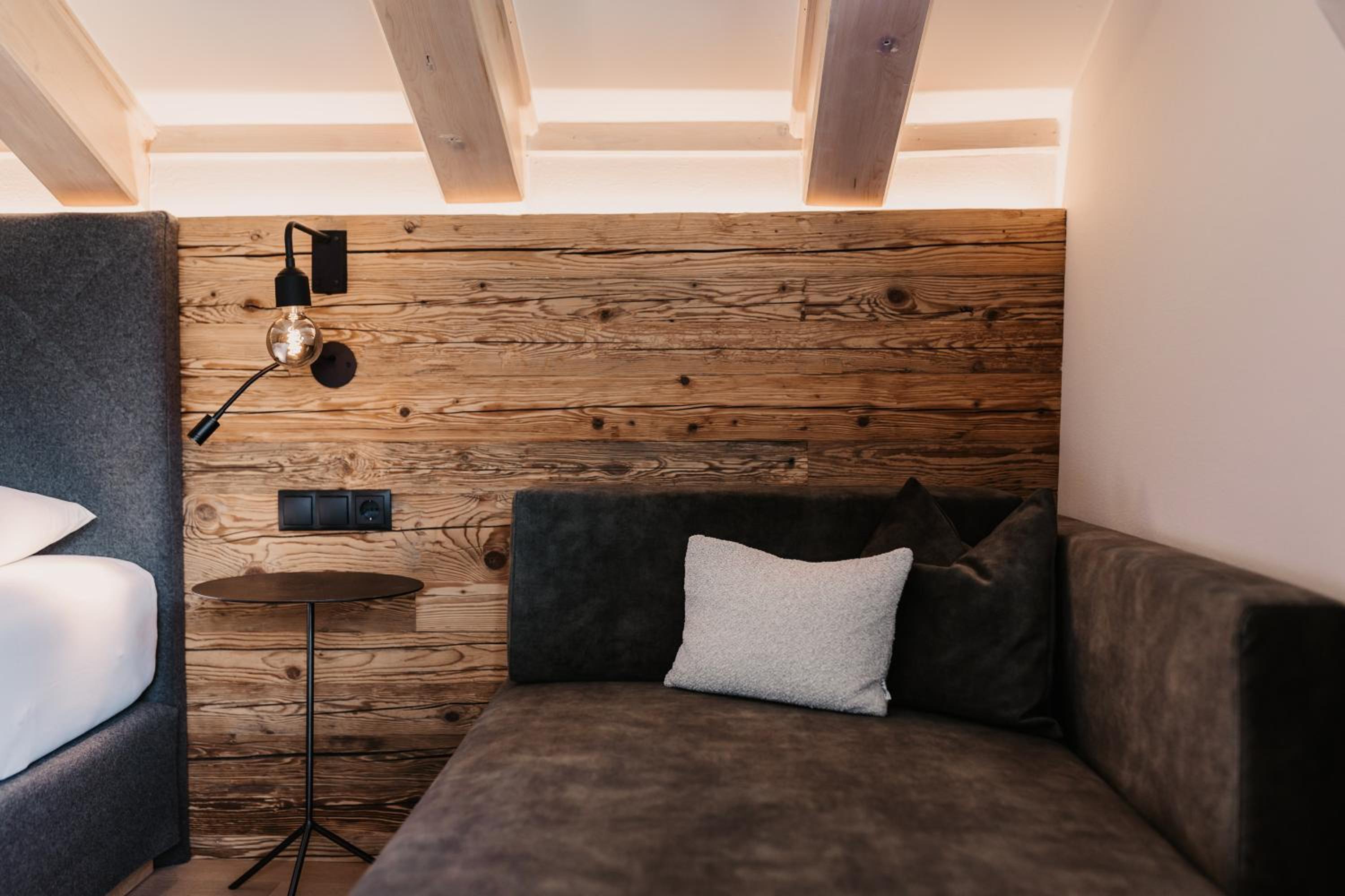 Suite with Balcony - Photo 19
