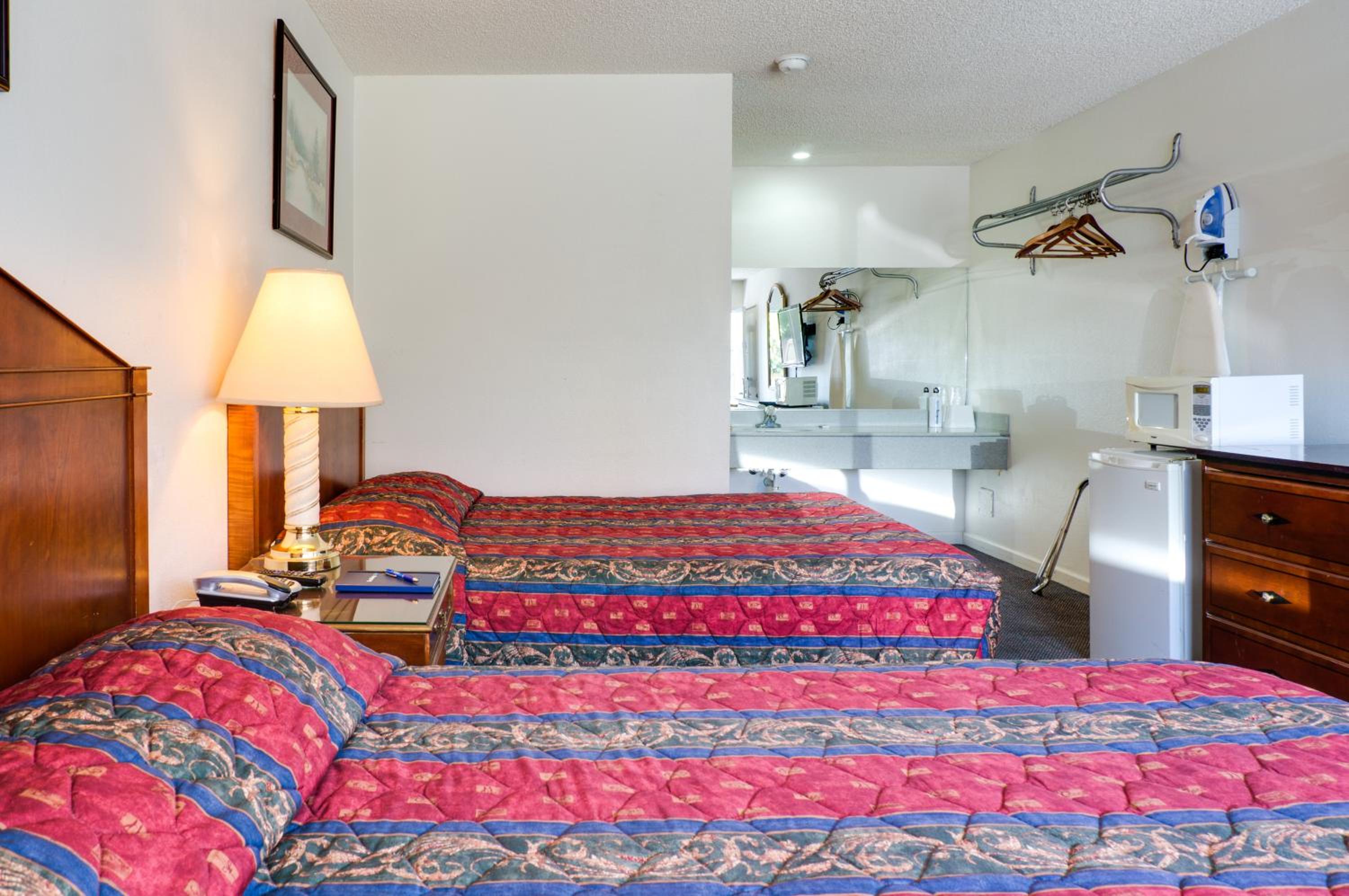 Double Room with Two Double Beds photo 1