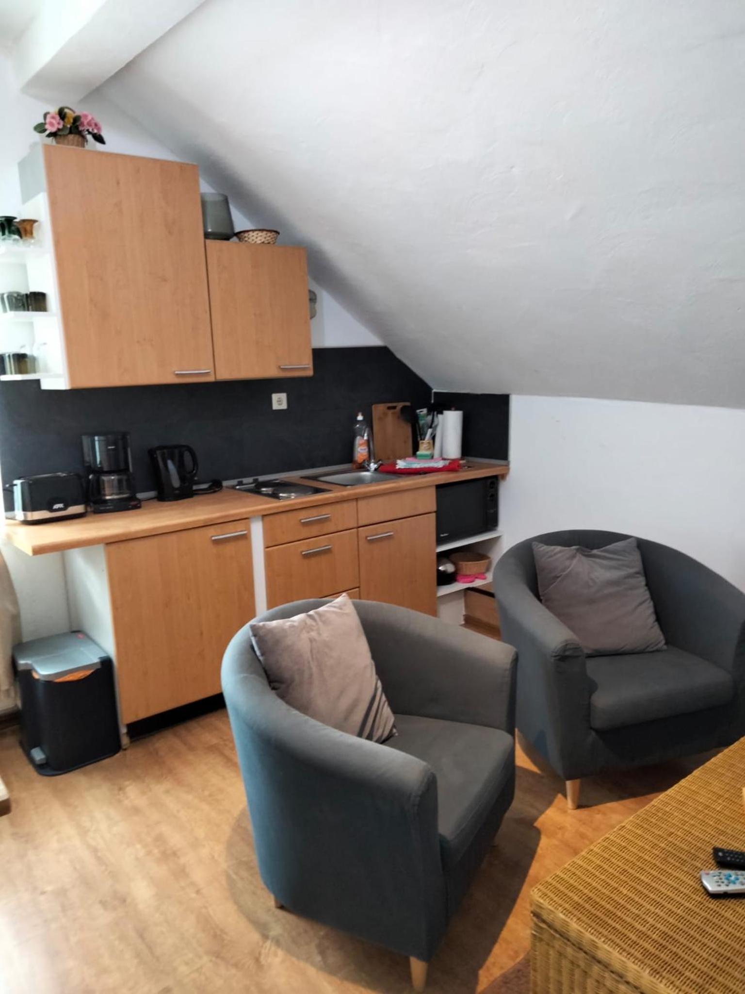 One-Bedroom Apartment photo 2