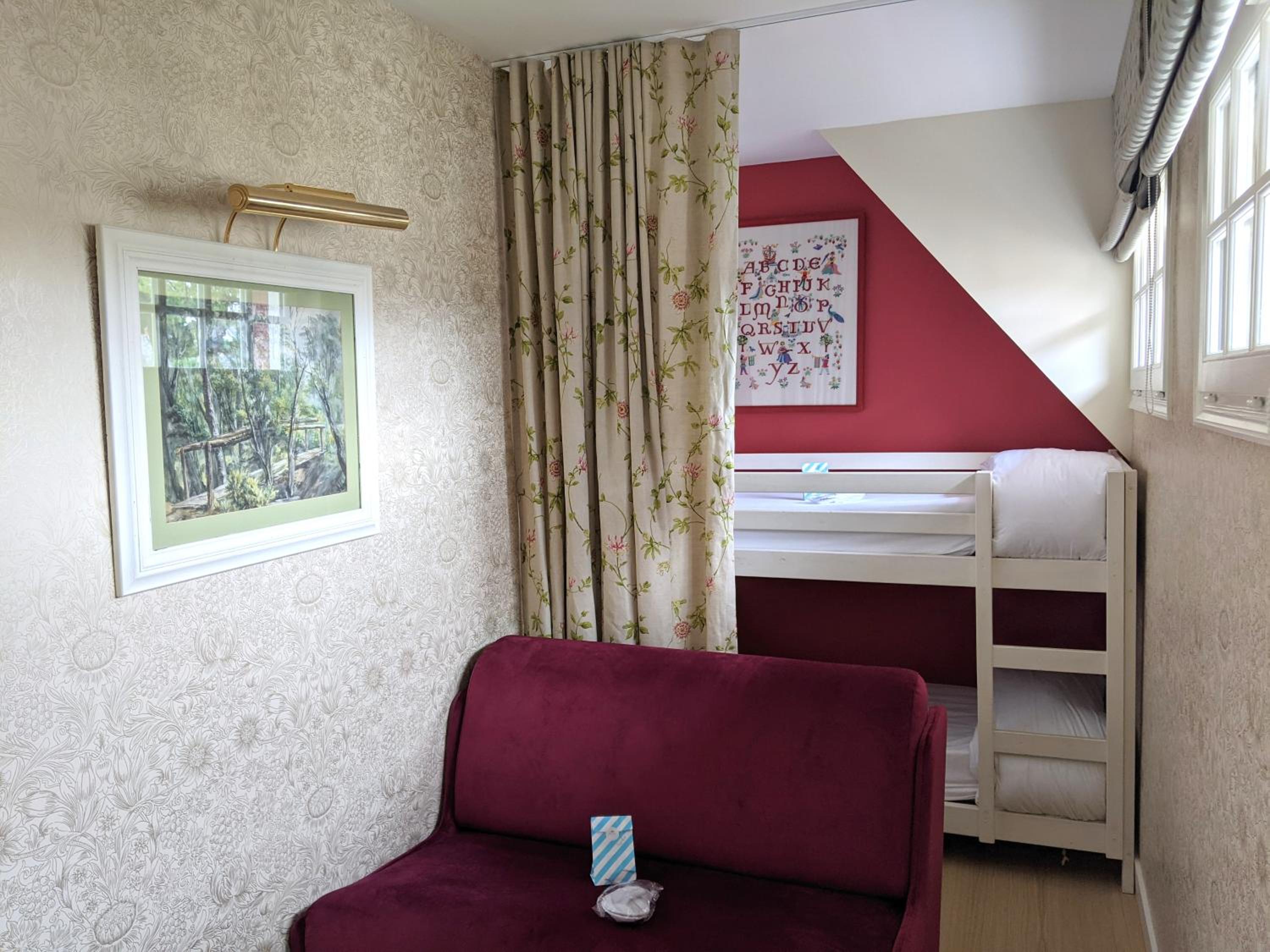 Family Room - Photo 1