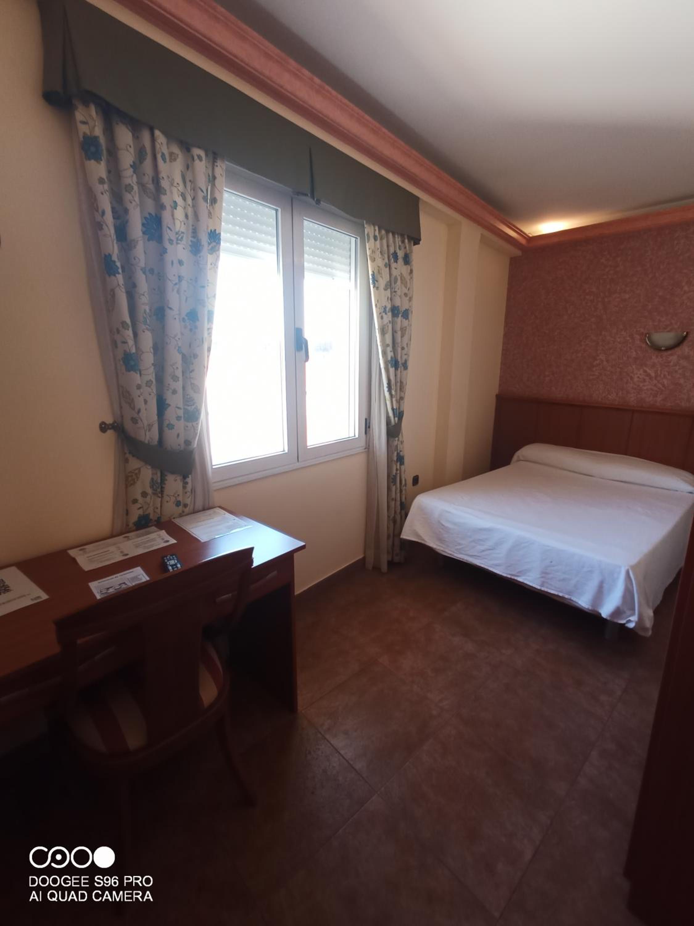 Small Double Room photo 2