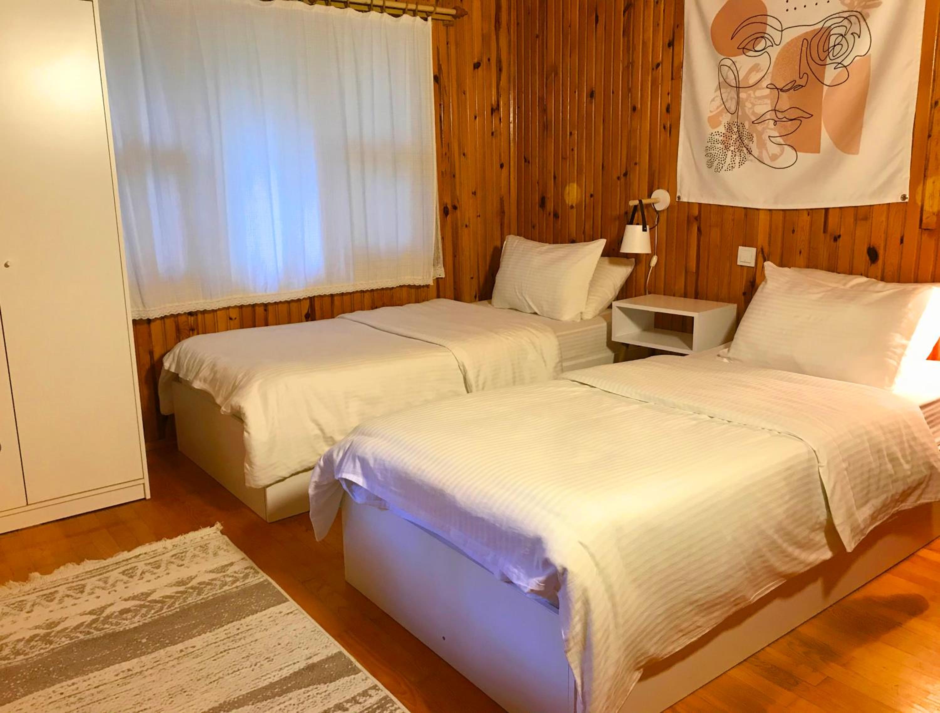 Triple Room with Garden View - Photo 4