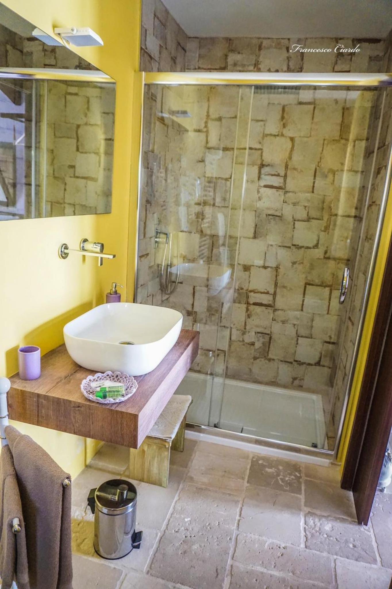 Double Room with Garden View - Photo 13