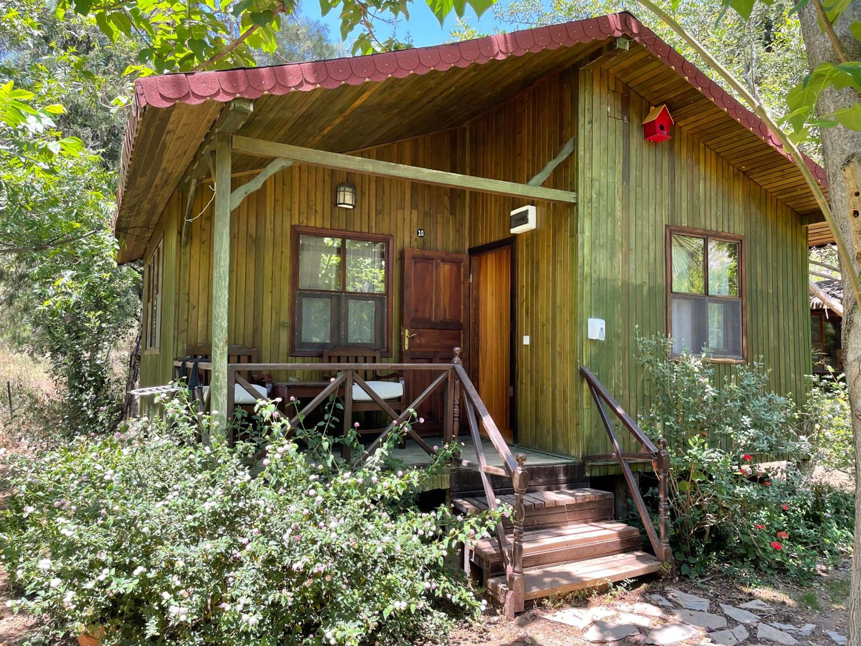 Standard Quadruple Room - Photo 19