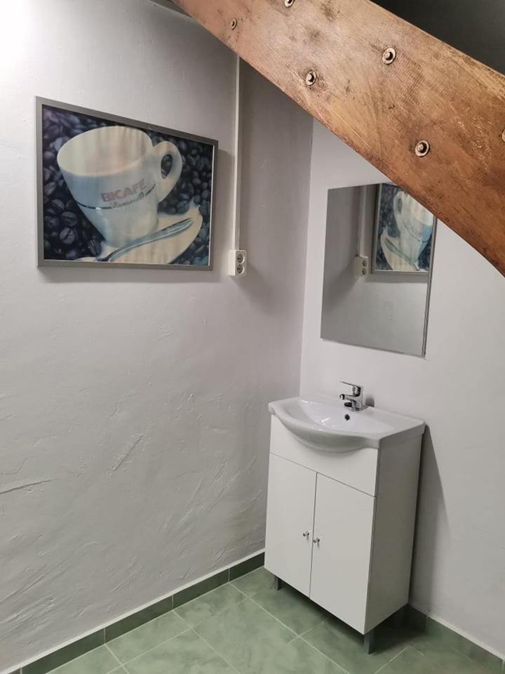 Four-Bedroom House - Photo 19