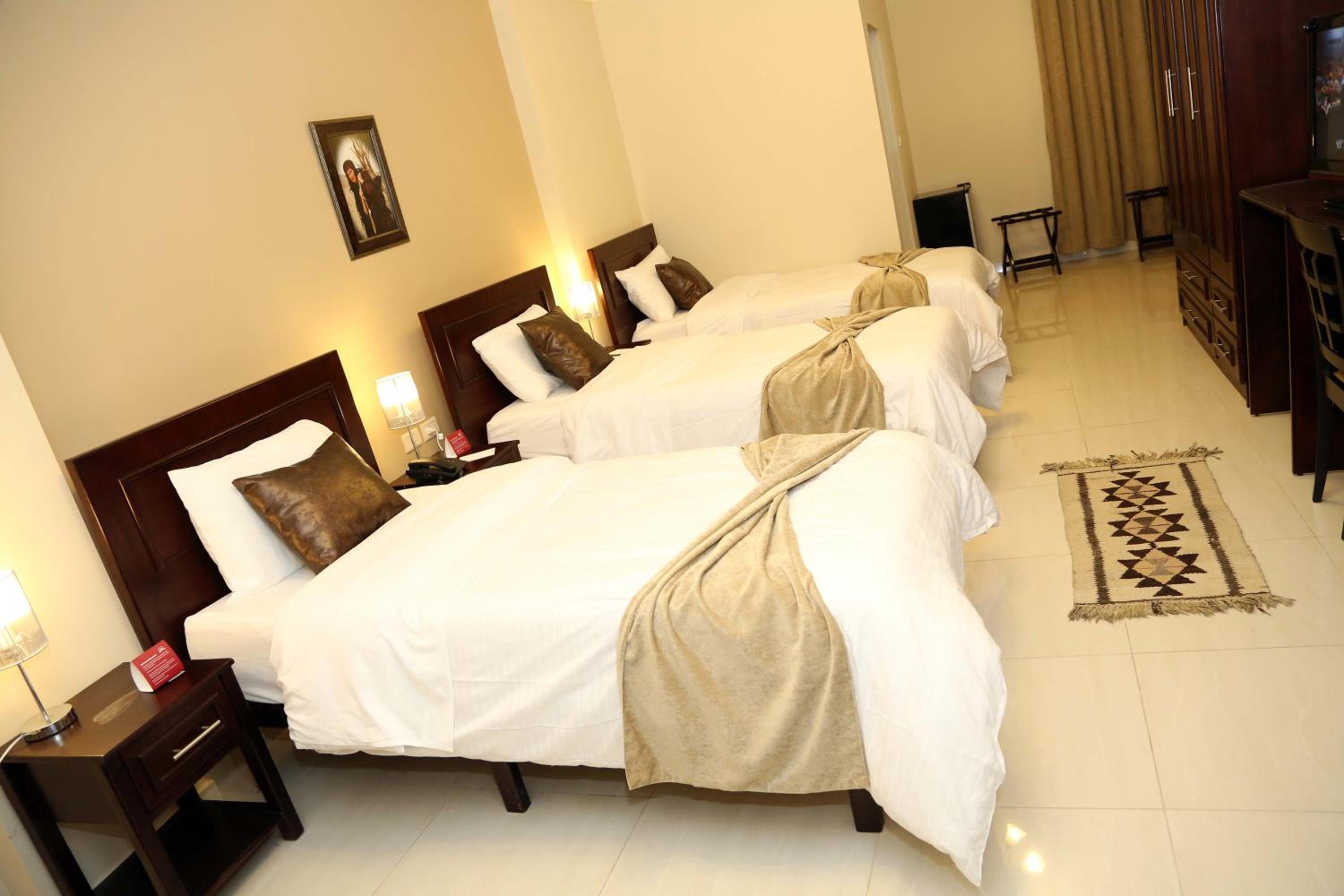 Triple Room photo 2