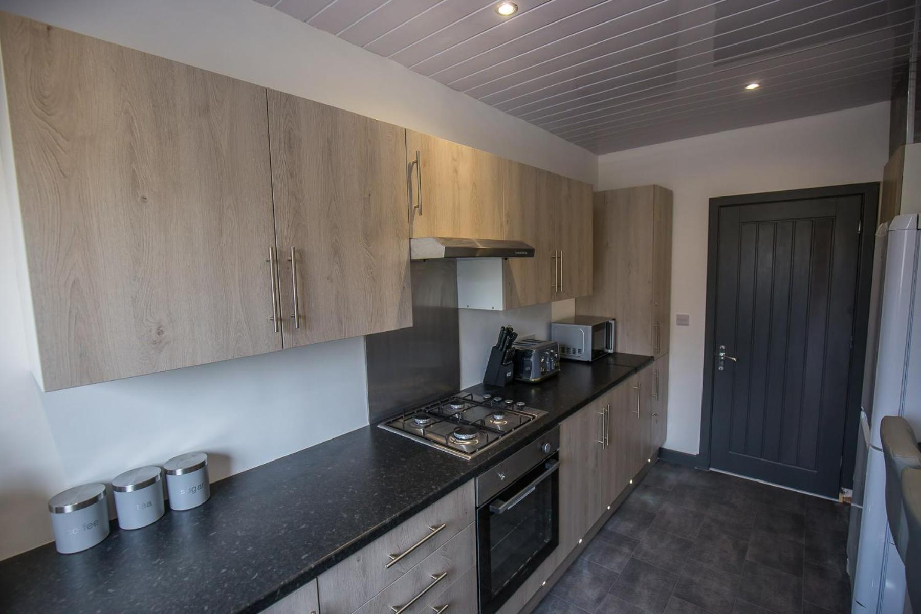 Apartment - Photo 2