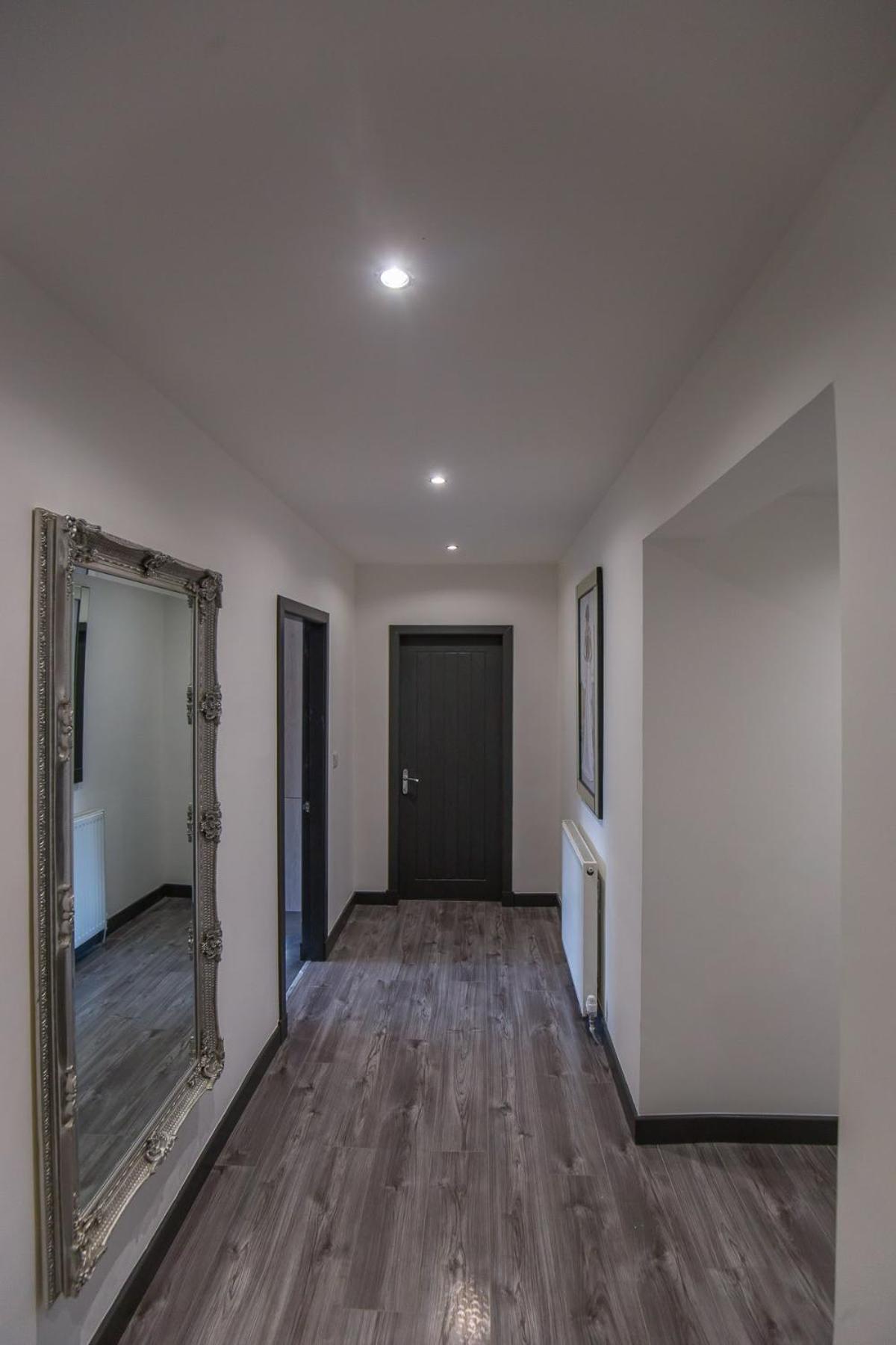 Apartment - Photo 16