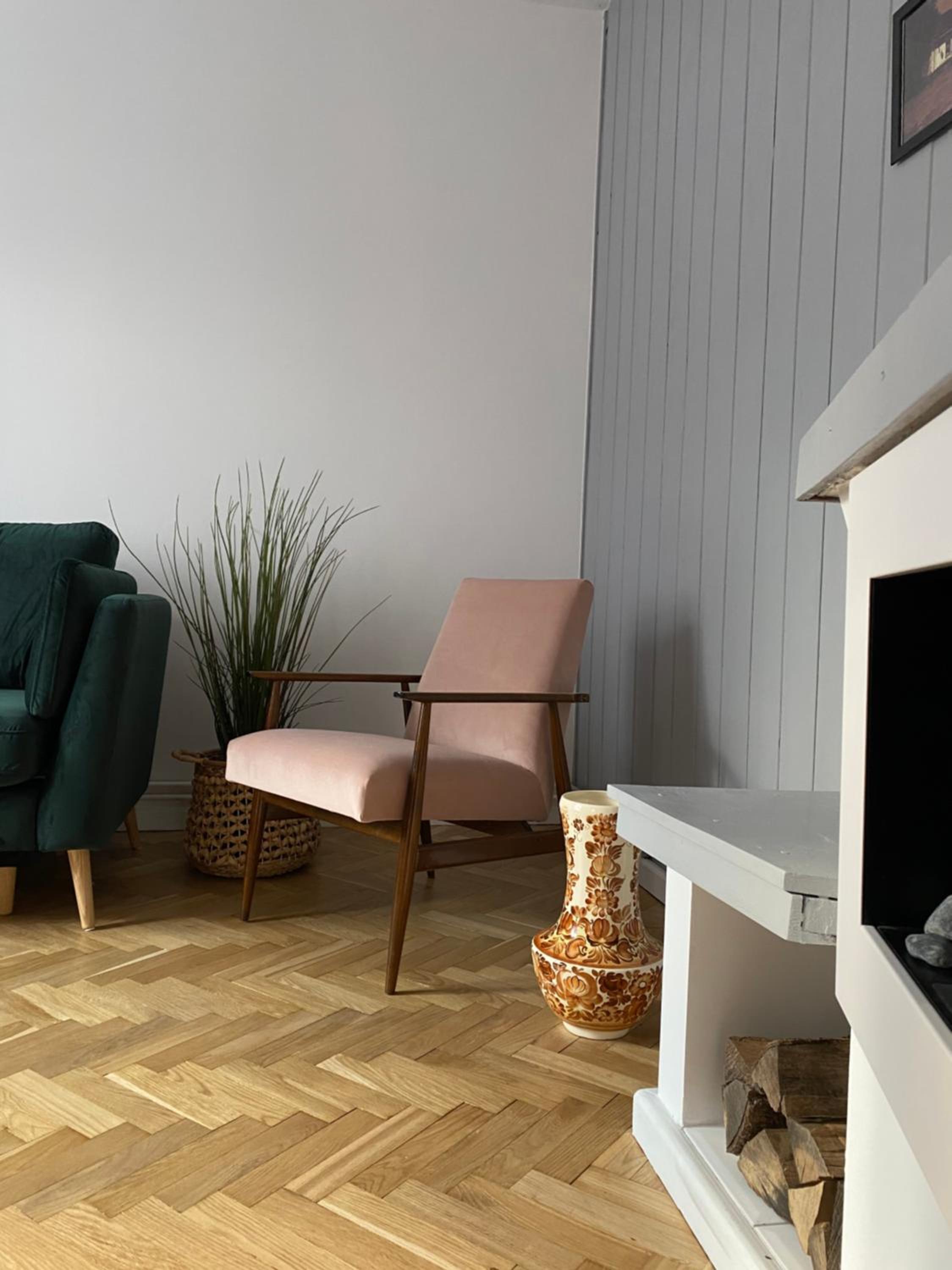 Two-Bedroom Apartment - Photo 16