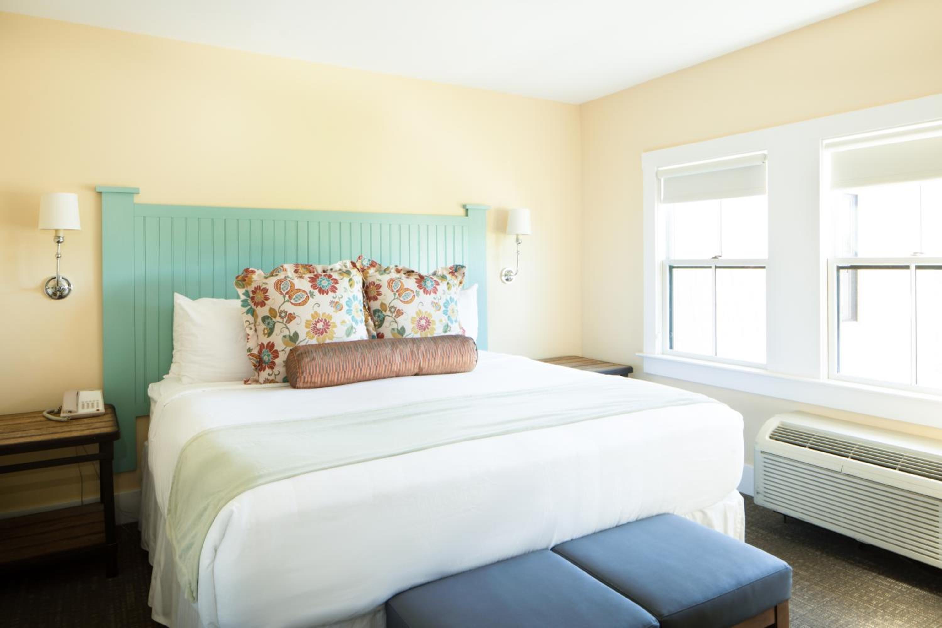 Traditional King Room photo 1