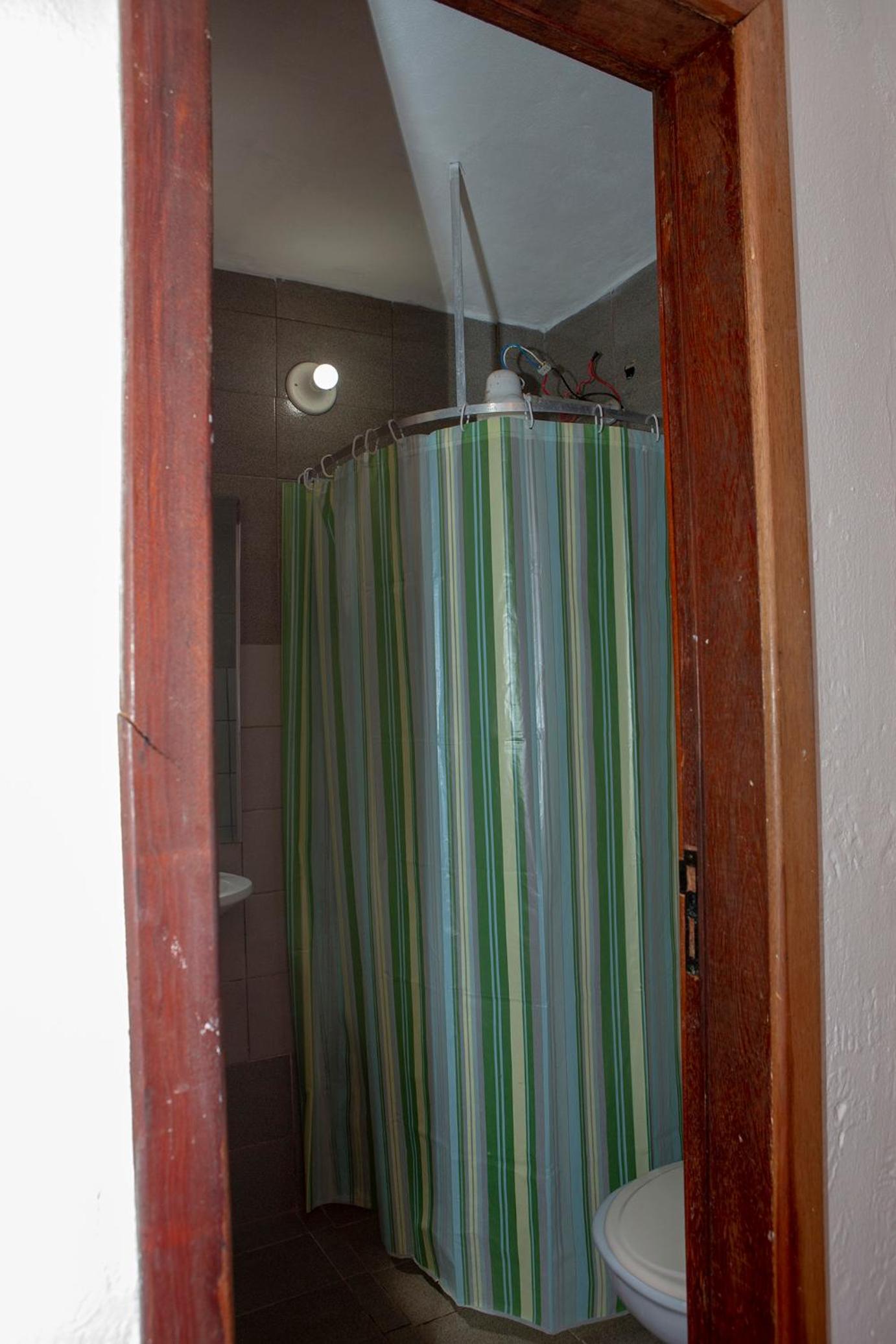 Basic Triple Room photo 3