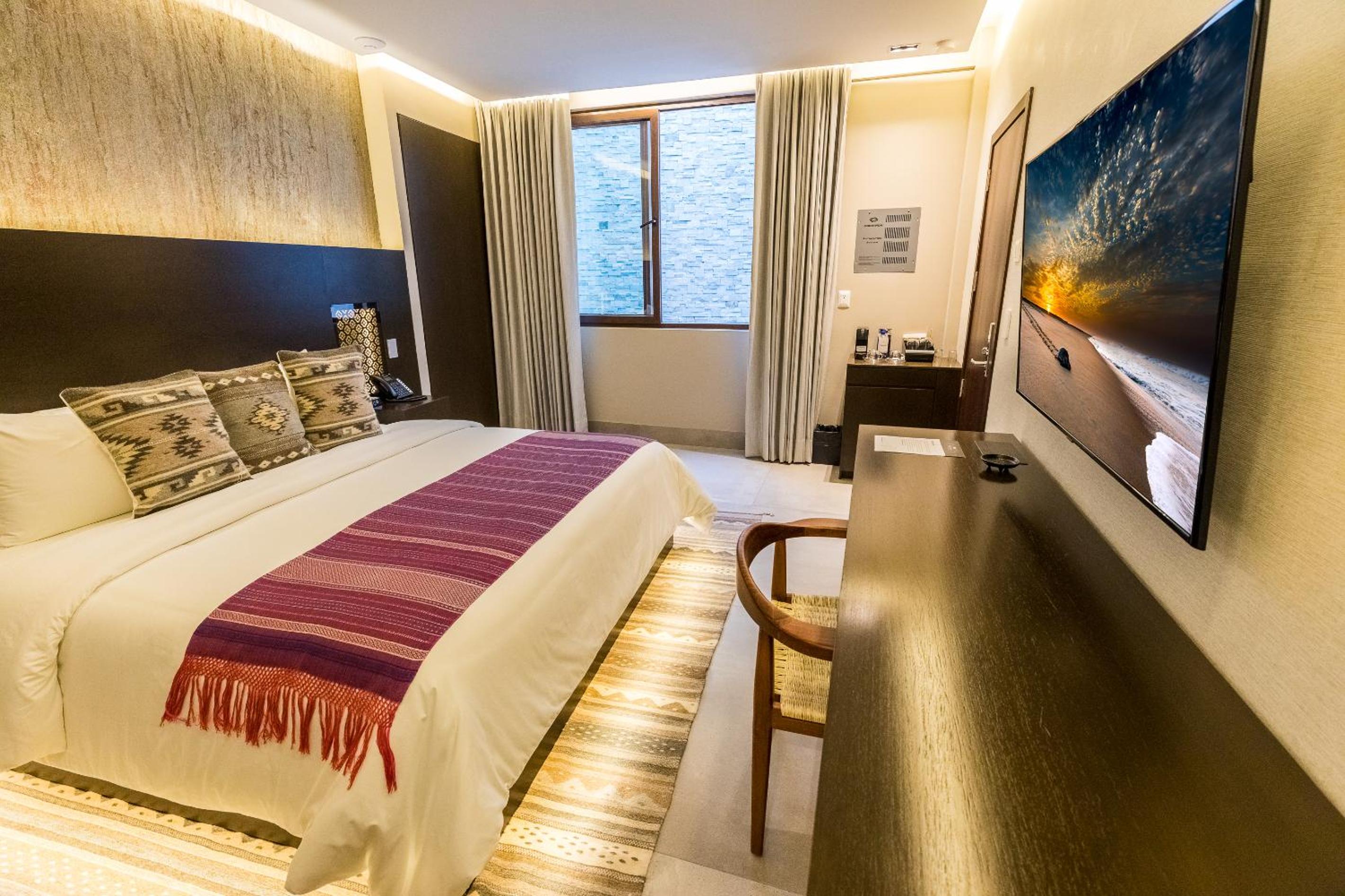 King Room with Garden View - Photo 1