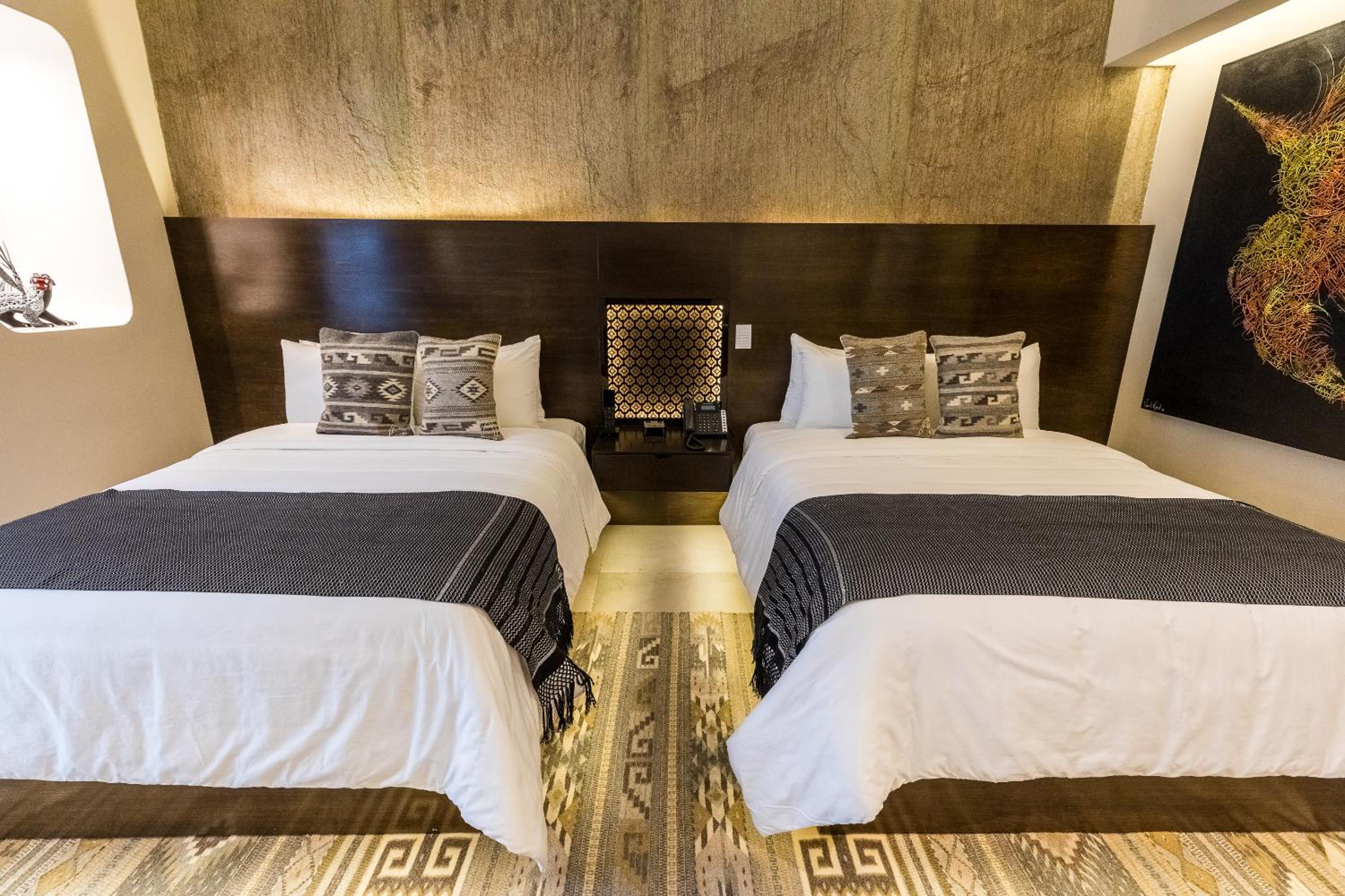 Large Double Room - Photo 2