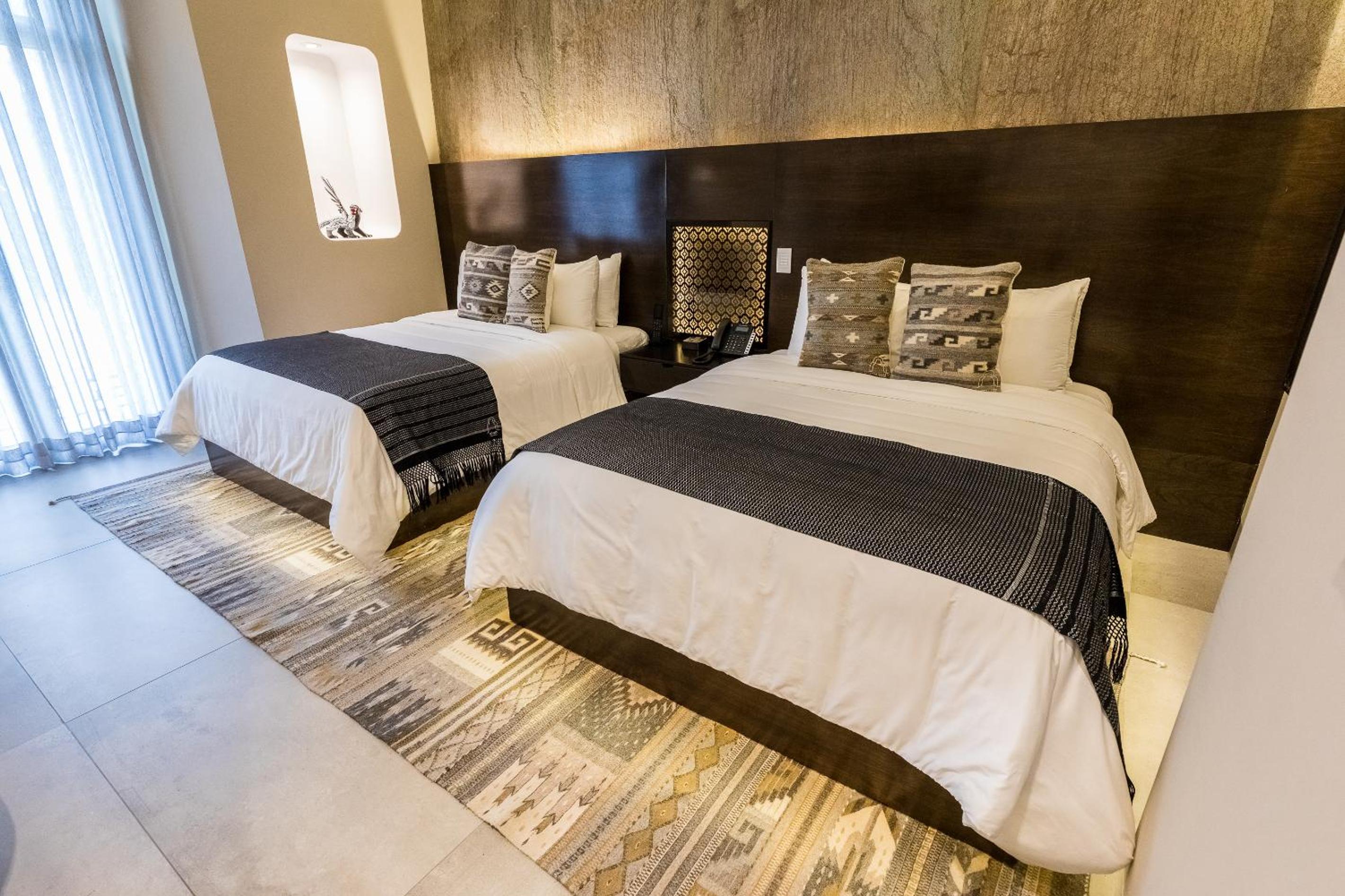 Large Double Room - Photo 8