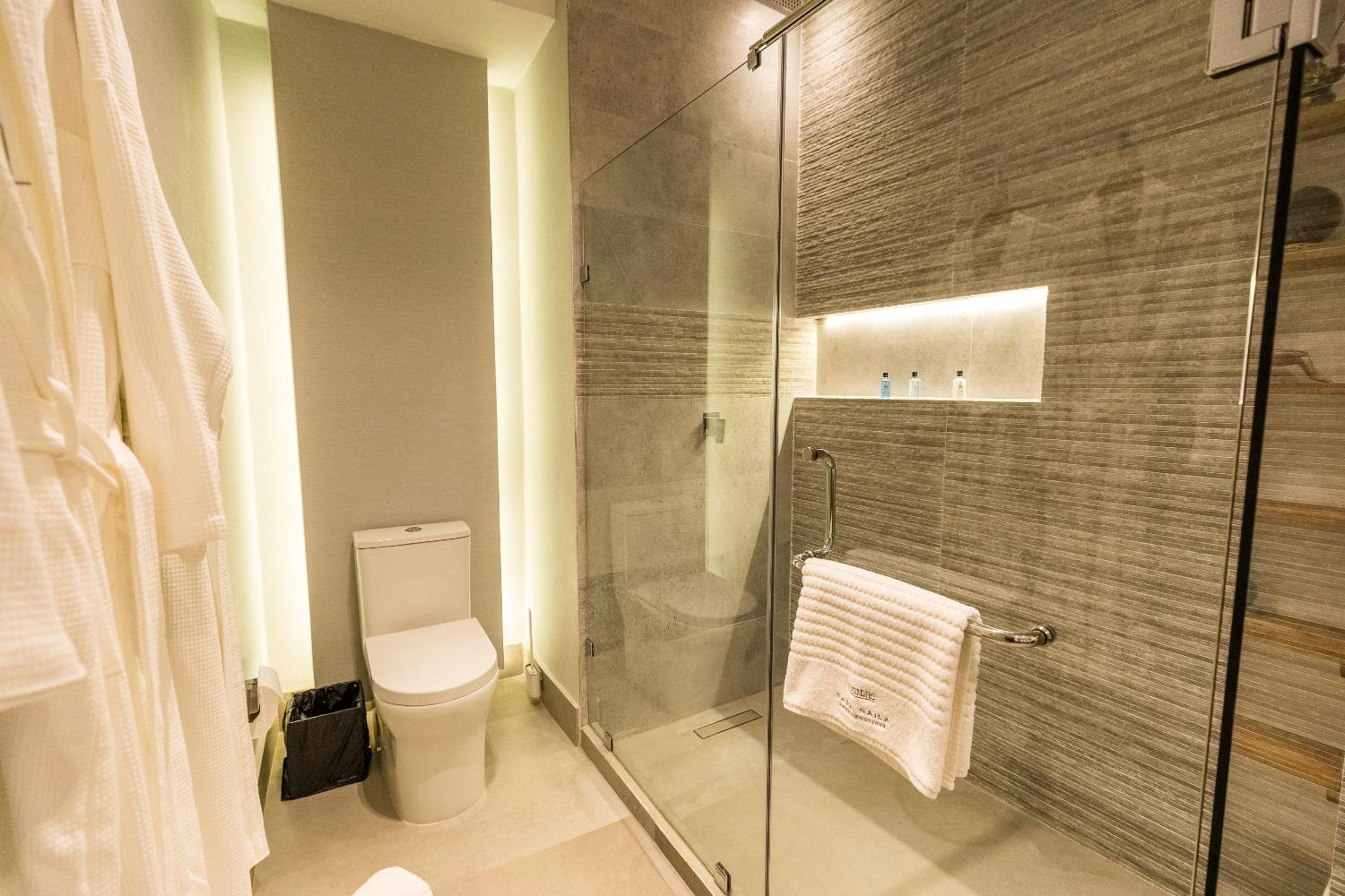Junior Suite - Photo 11