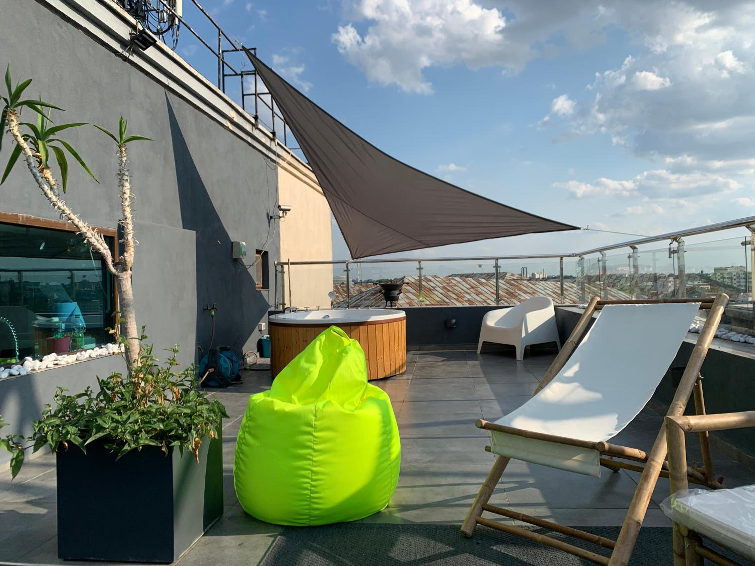 Penthouse Apartment - Photo 39