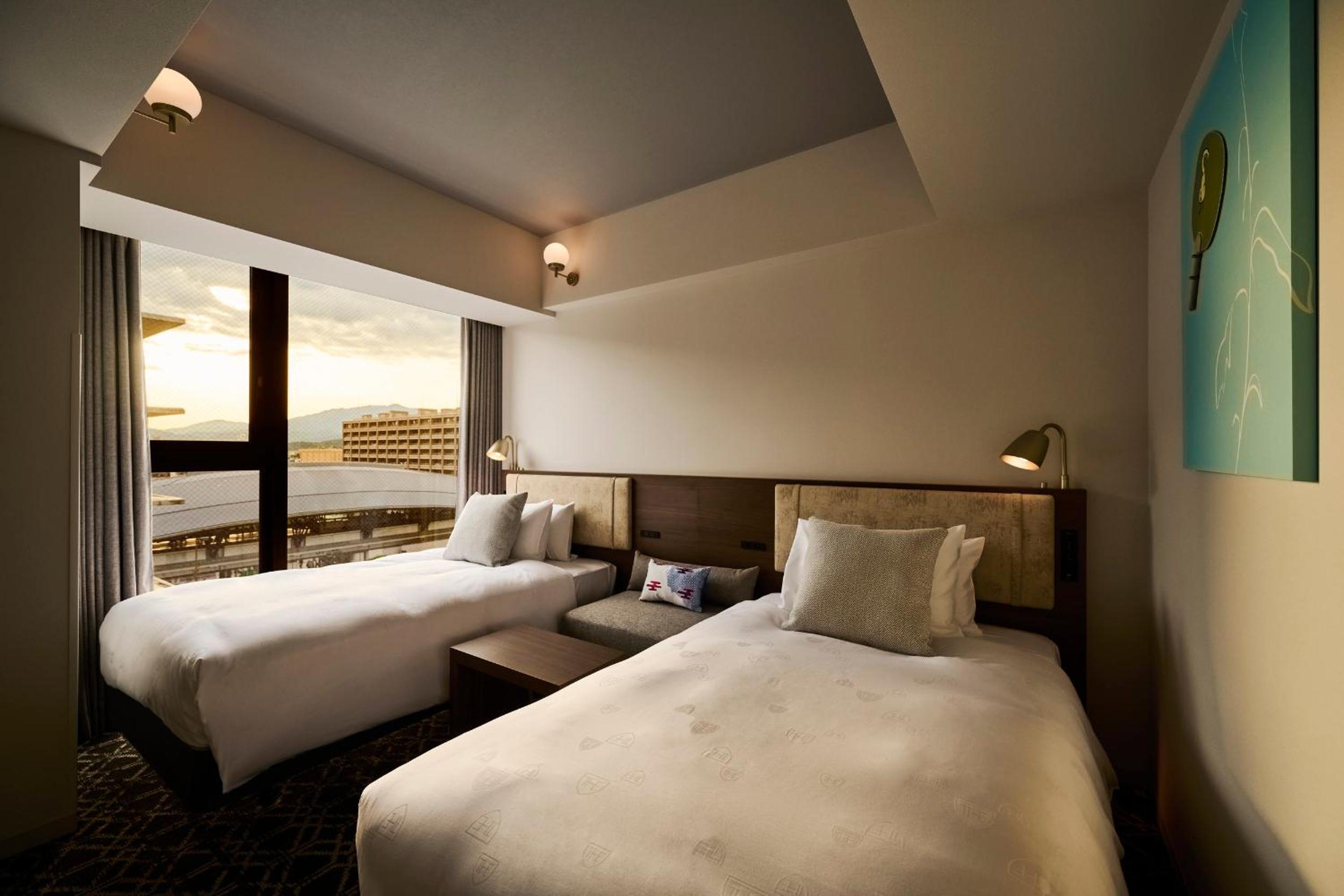 Deluxe Twin Room - Photo 2