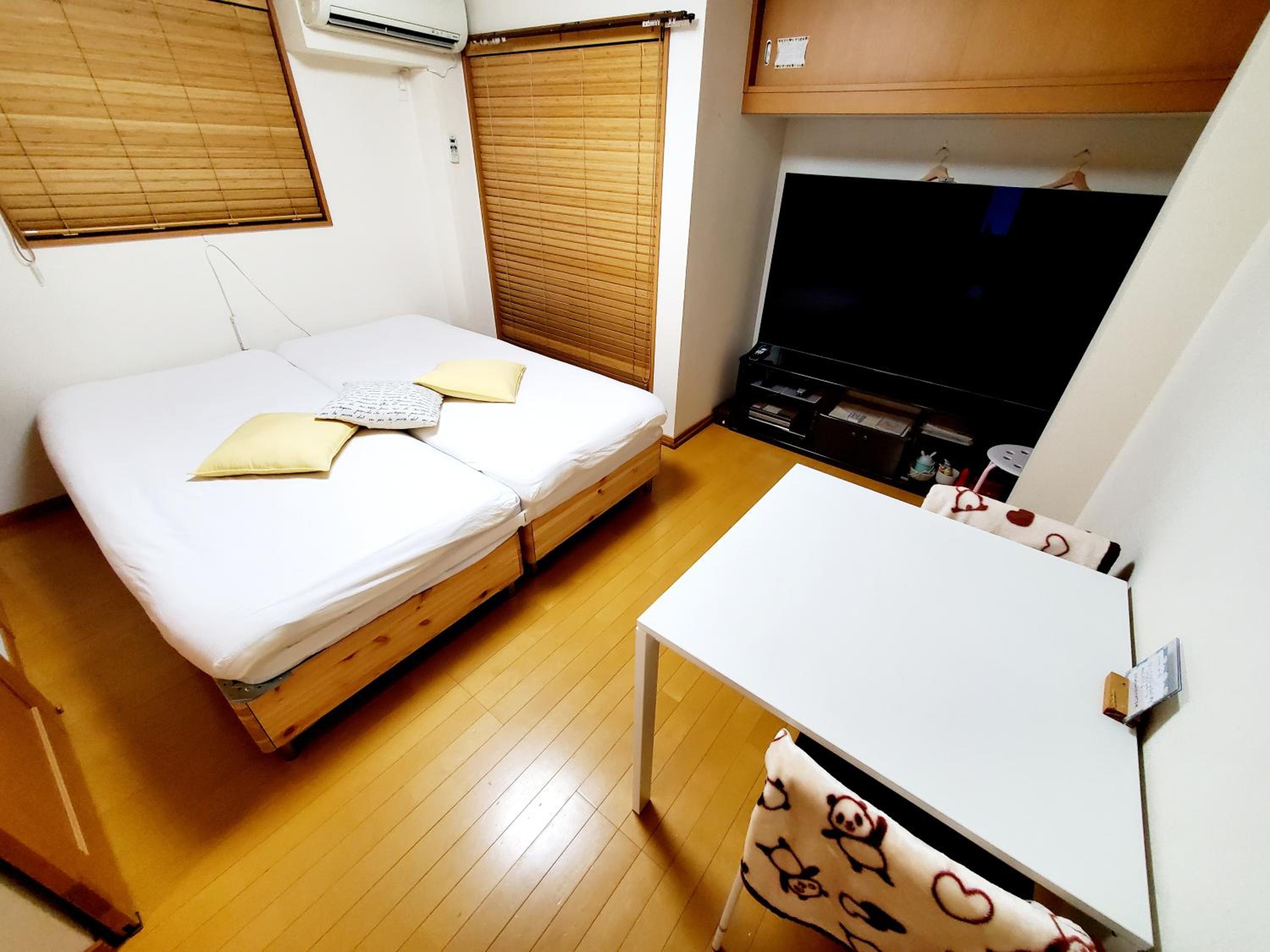 One-Bedroom Apartment photo 3