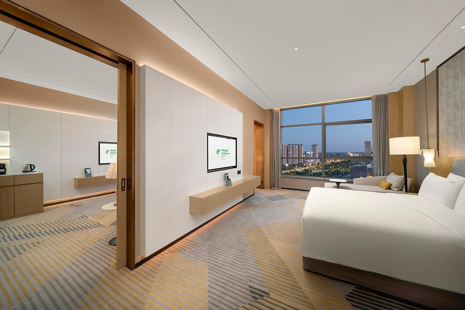 One-Bedroom Suite - Smoking