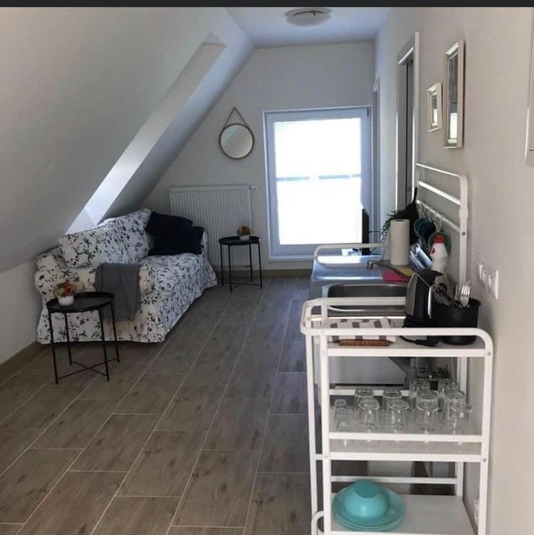 Apartment with Mountain View - Photo 1