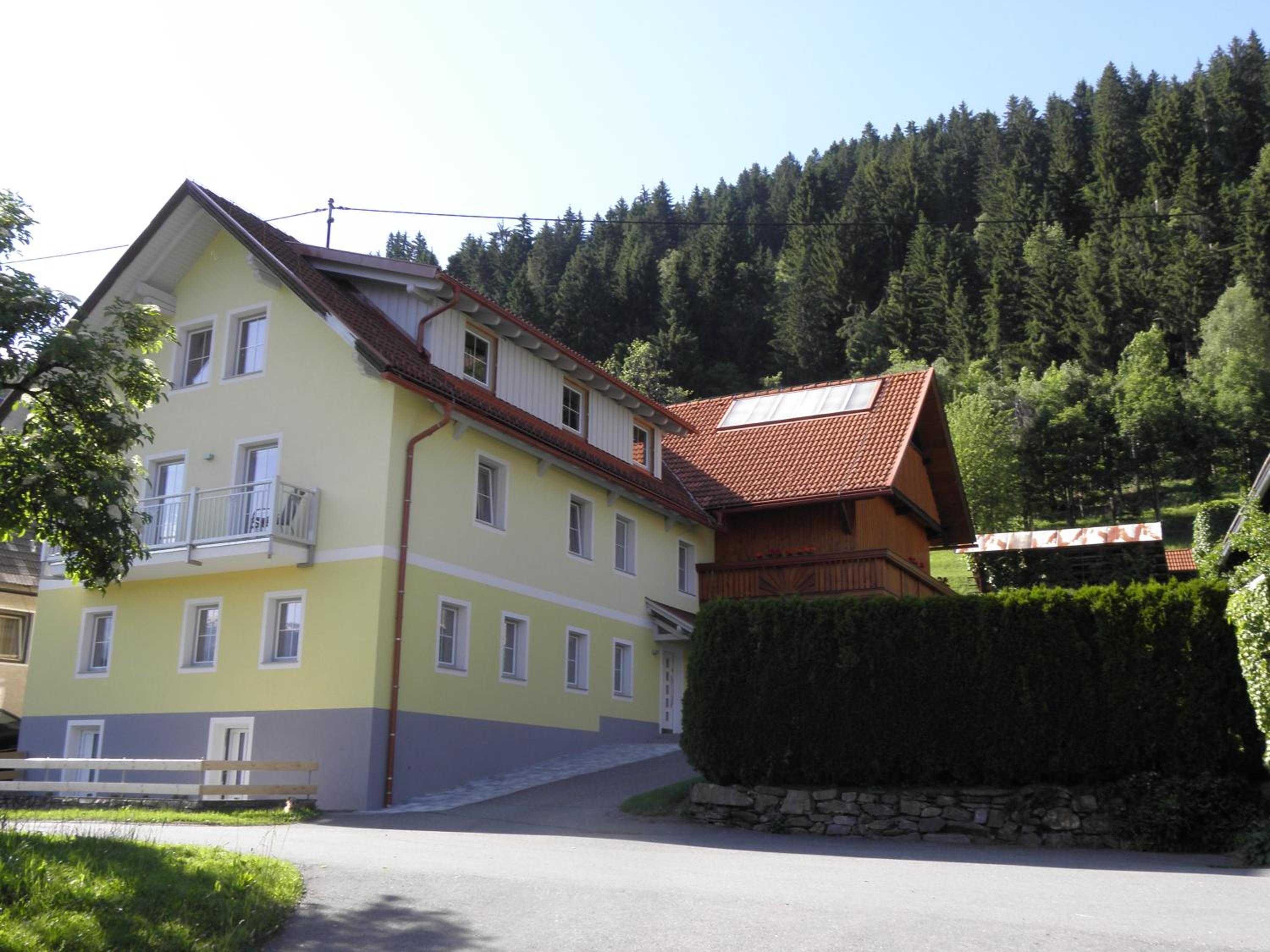 Apartment with Mountain View - Photo 45